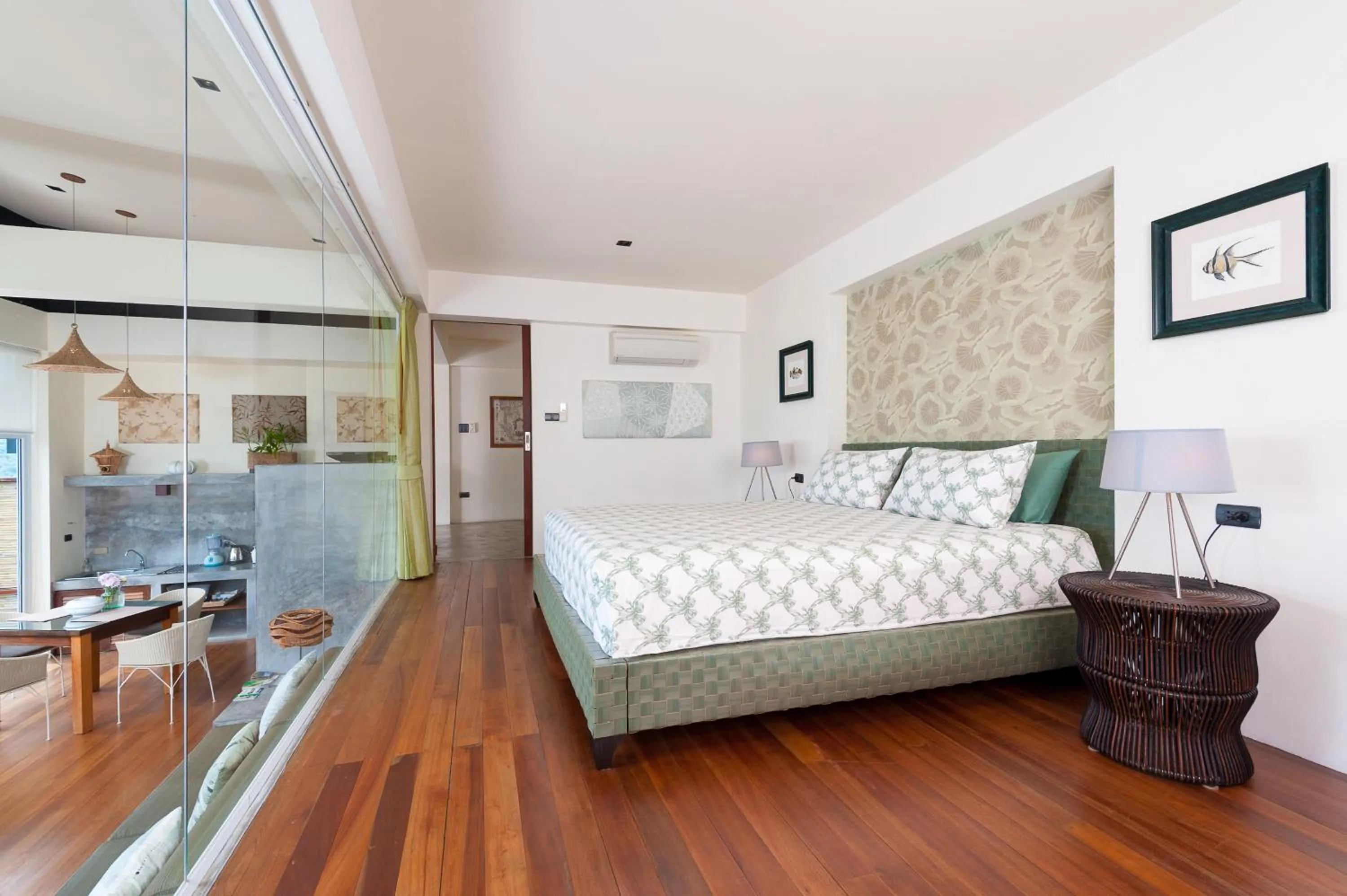 Photo of the whole room, Bed in Overthemoon Luxury Pool Villas