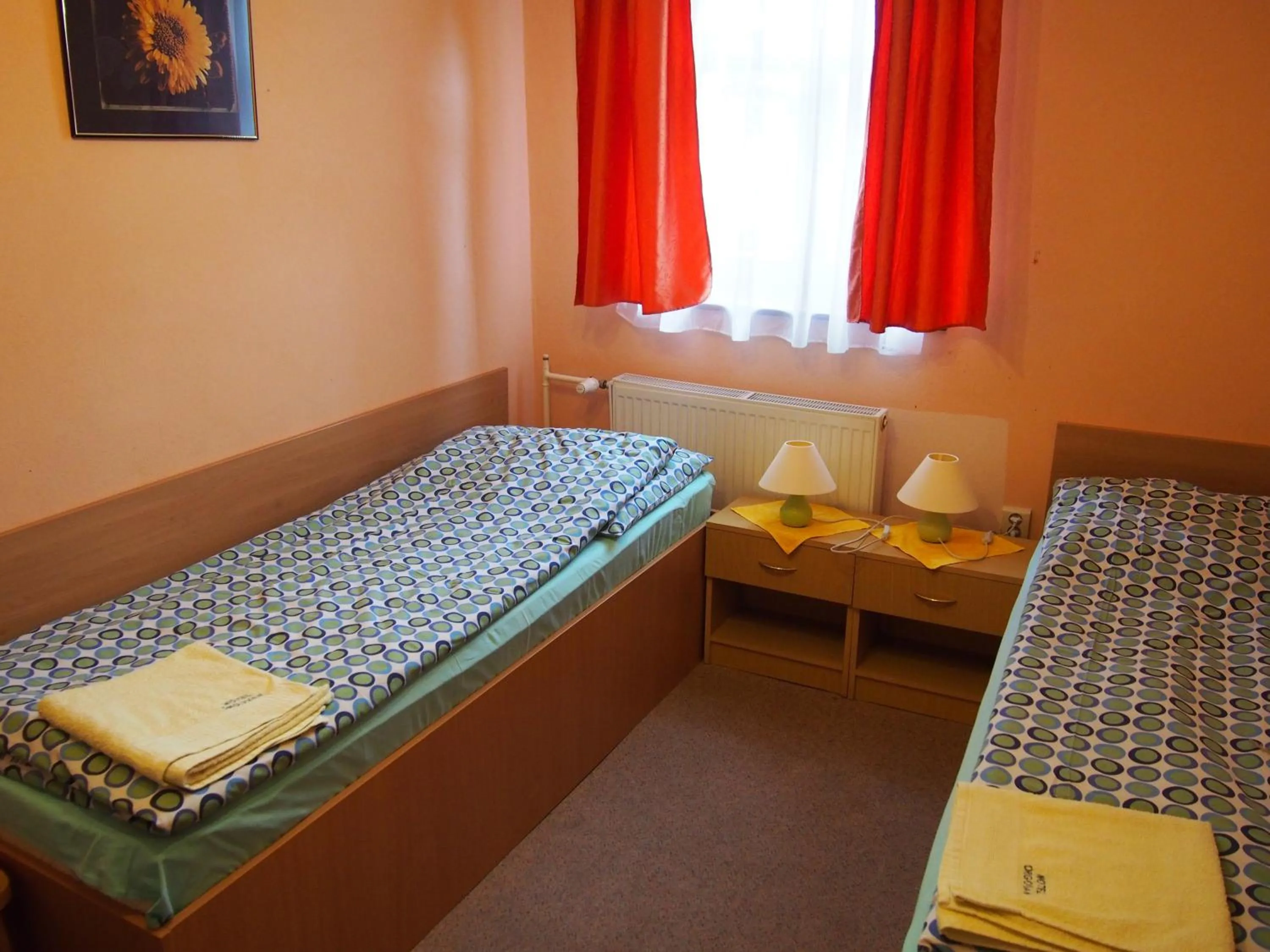 Photo of the whole room, Bed in Motel Orgován