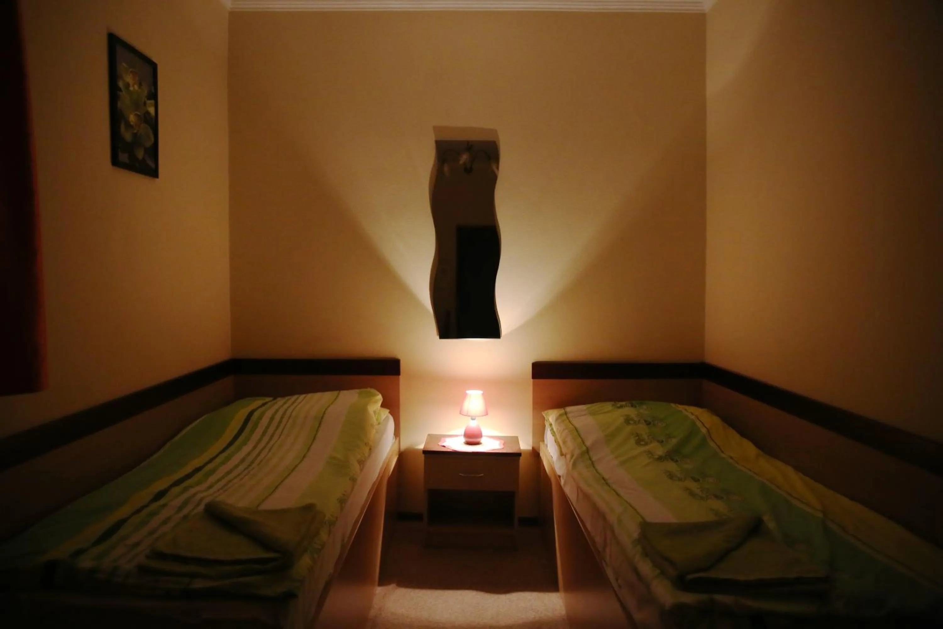 Decorative detail, Bed in Motel Orgován