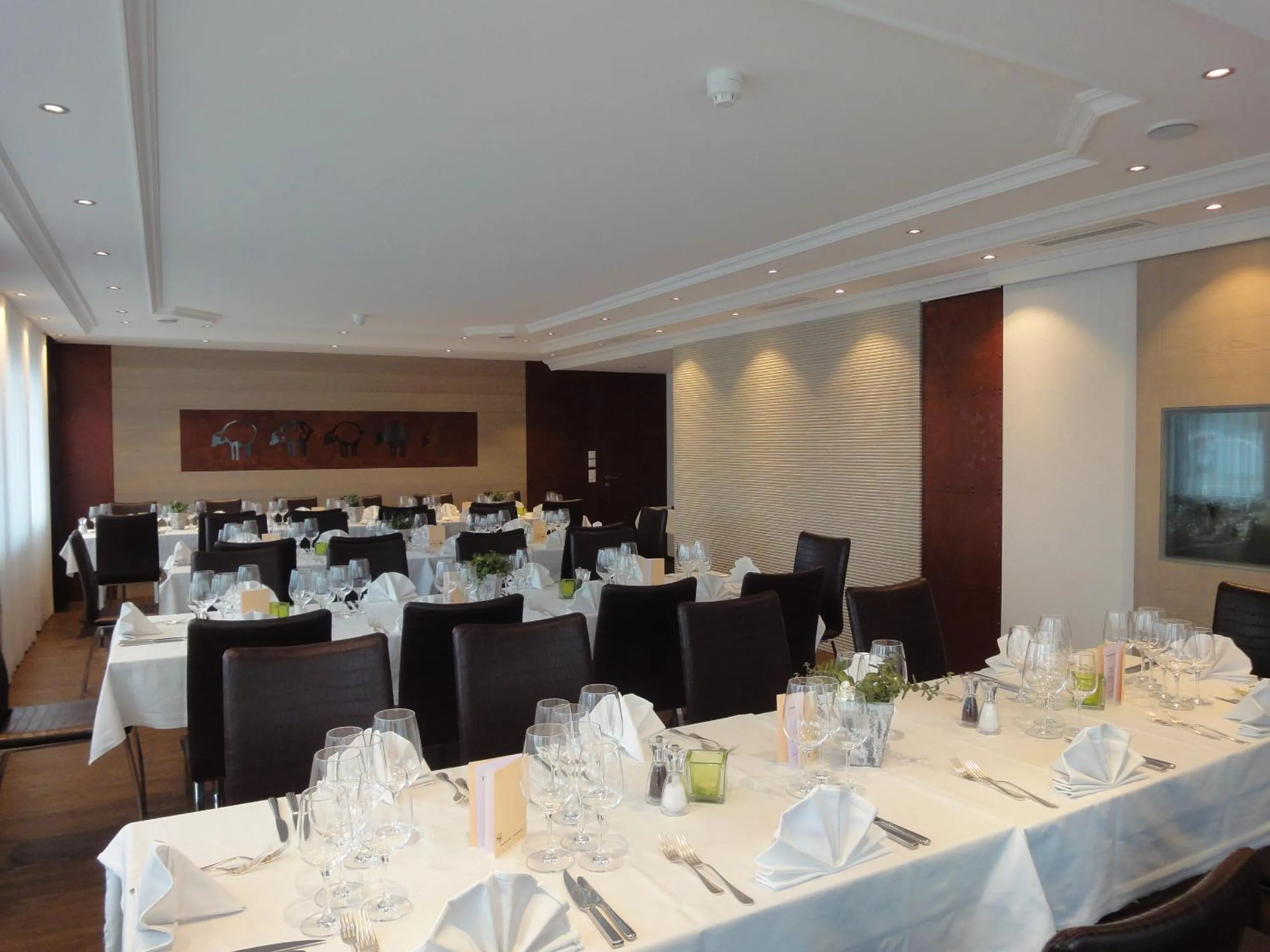 Restaurant/places to eat in Hotel Schäfli Siebnen