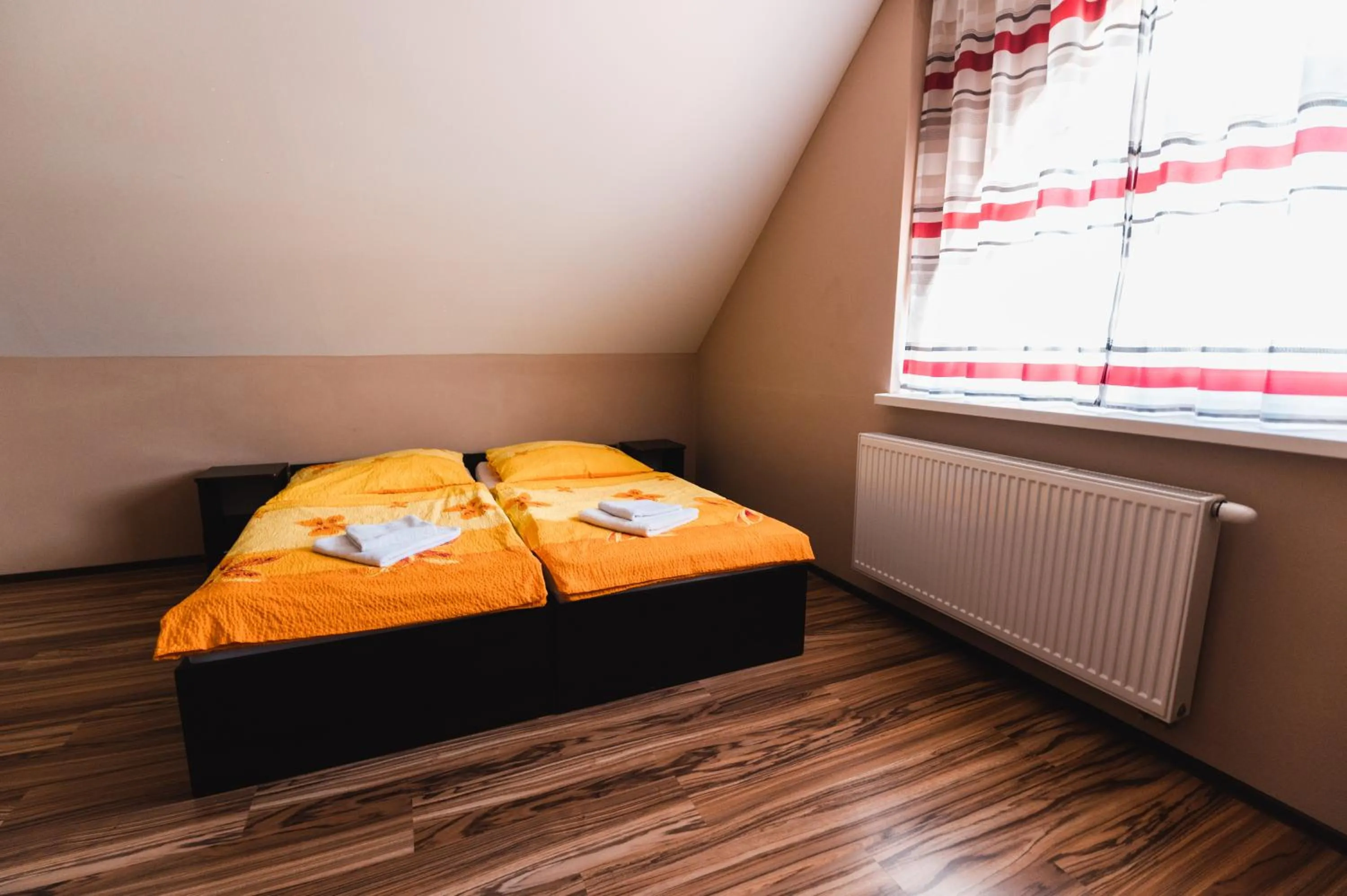Bed in Motel ARD