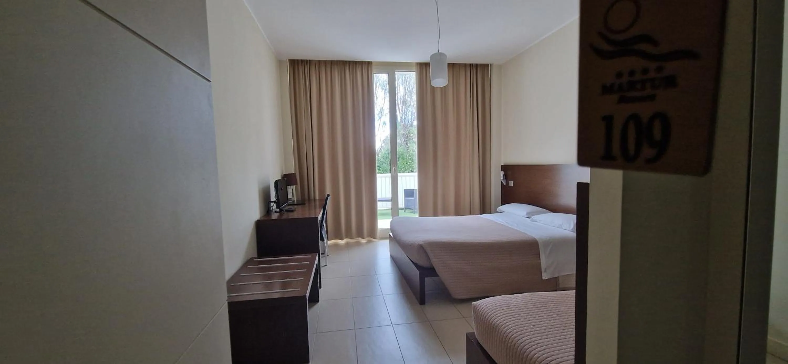 Photo of the whole room, Bed in Martur Resort