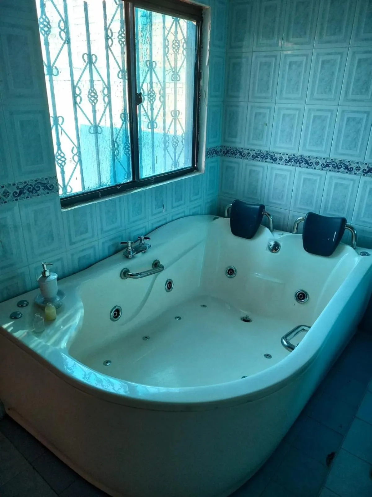 HOTEL LONDRES PLAZA