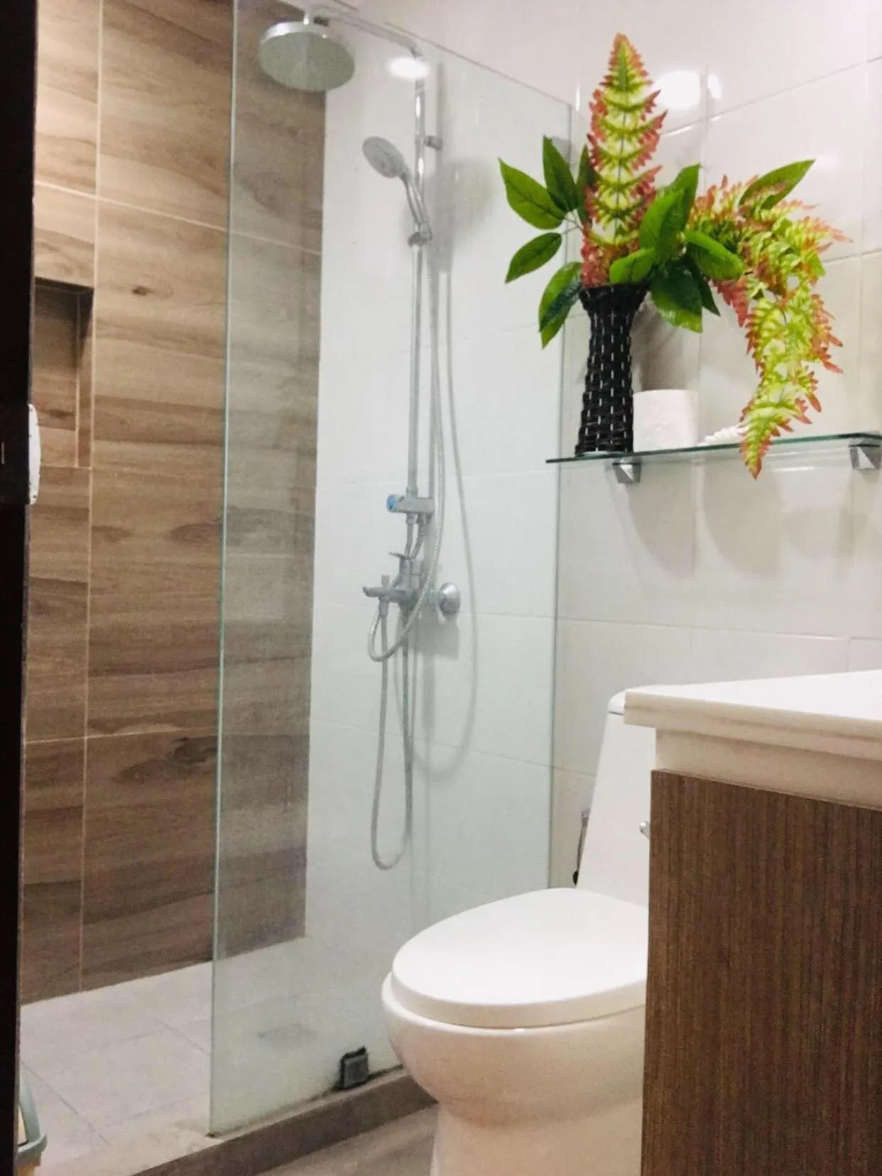 2F Vivere Condo - Govantes Properties