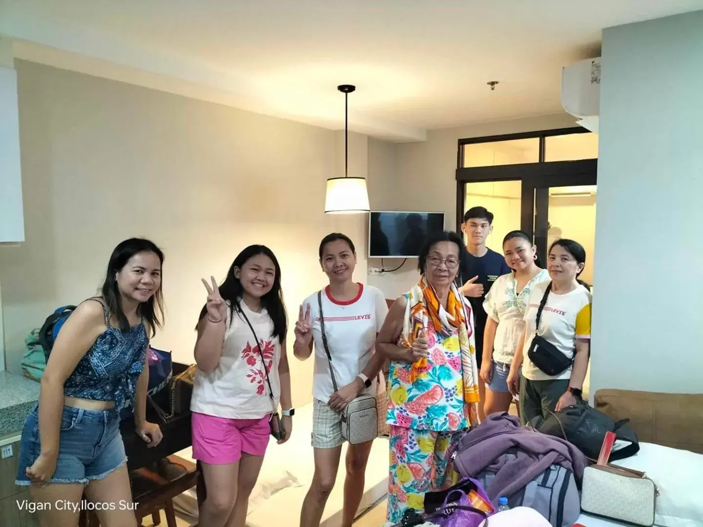 One-Bedroom Apartment in 2F Vivere Condo - Govantes Properties One-Bedroom Apartment in 2F Vivere Condo - Govantes Properties