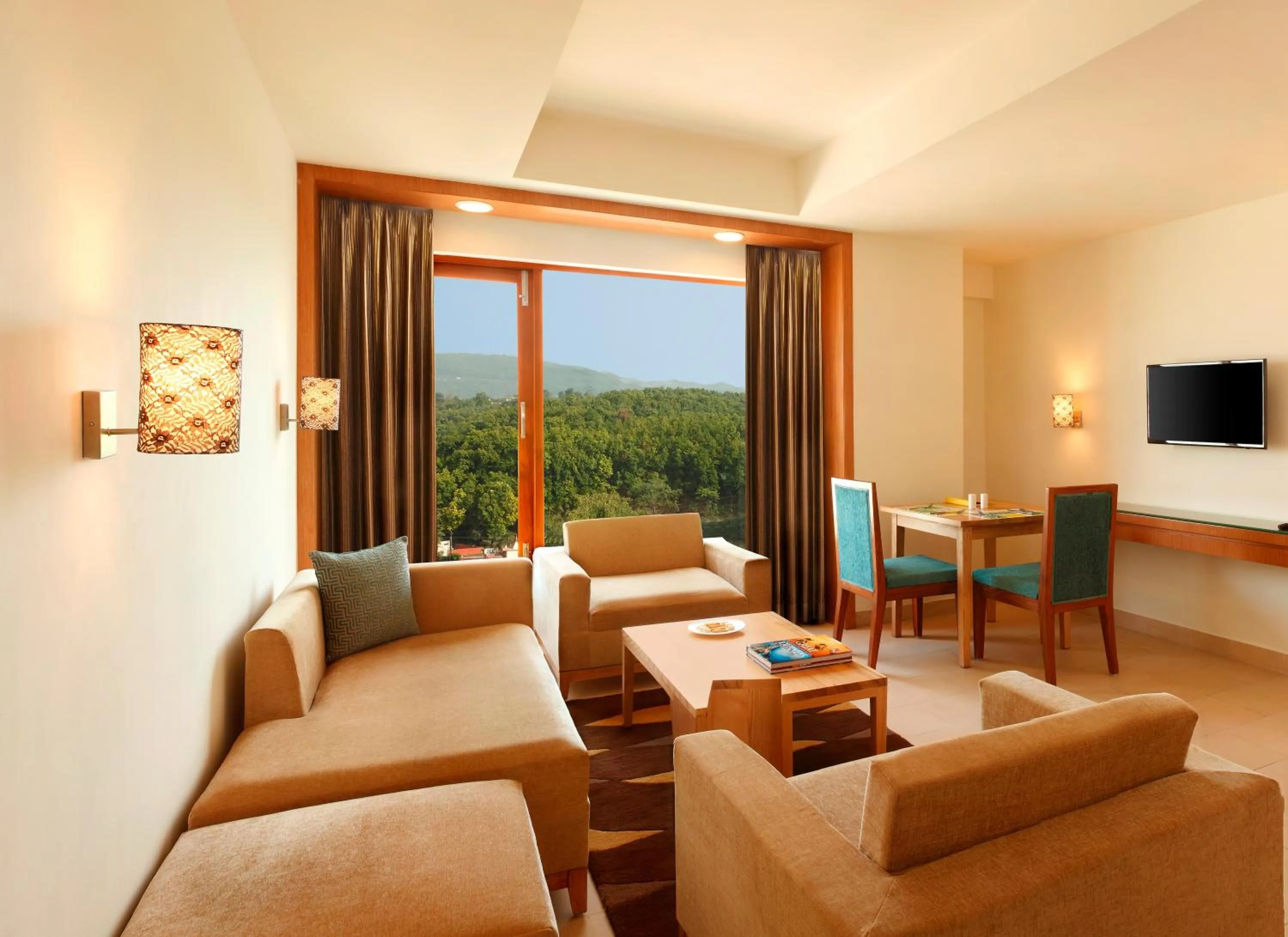 Bedroom in Lemon Tree Hotel, Dehradun