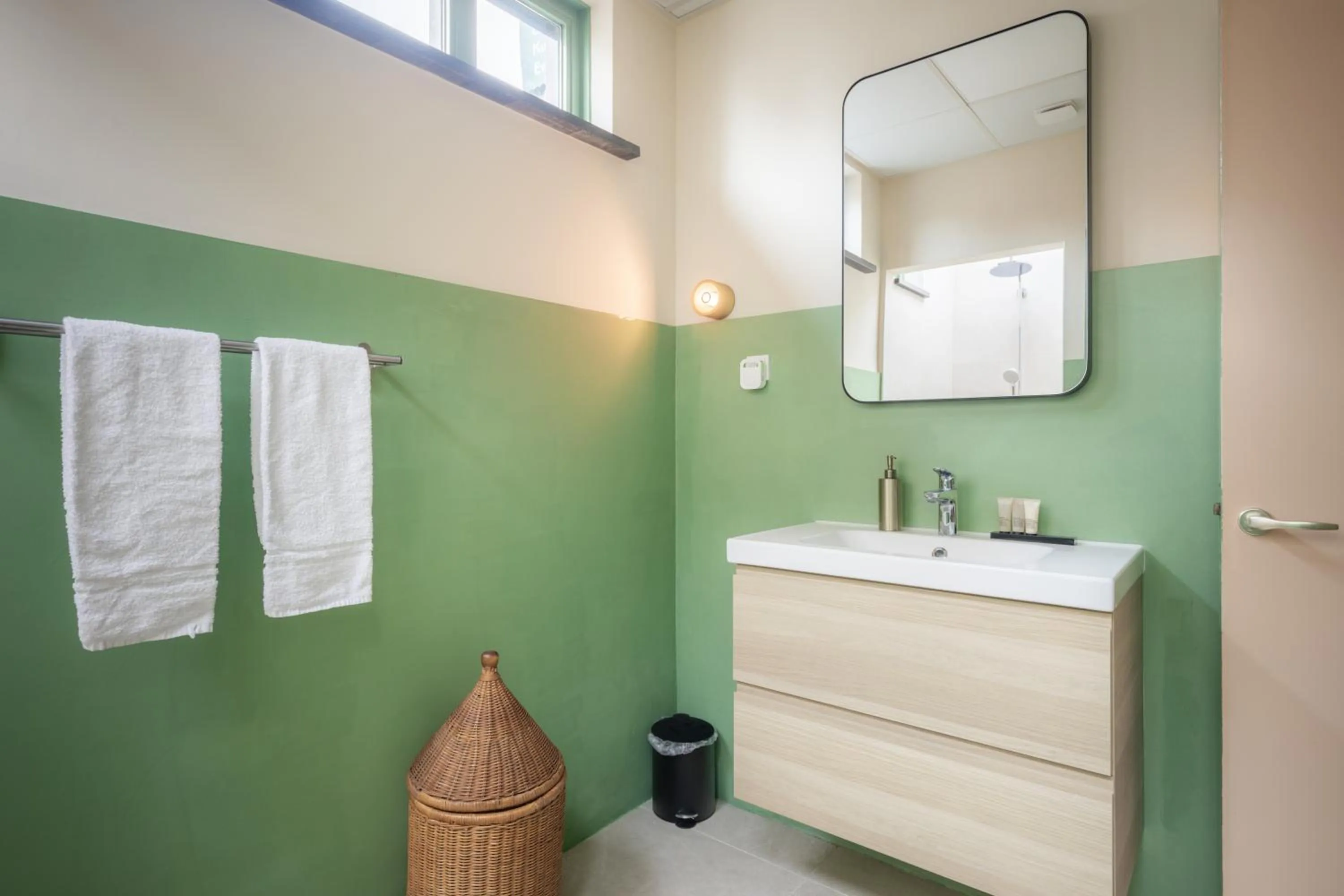 Bathroom in Hotel Nieuw Antiek