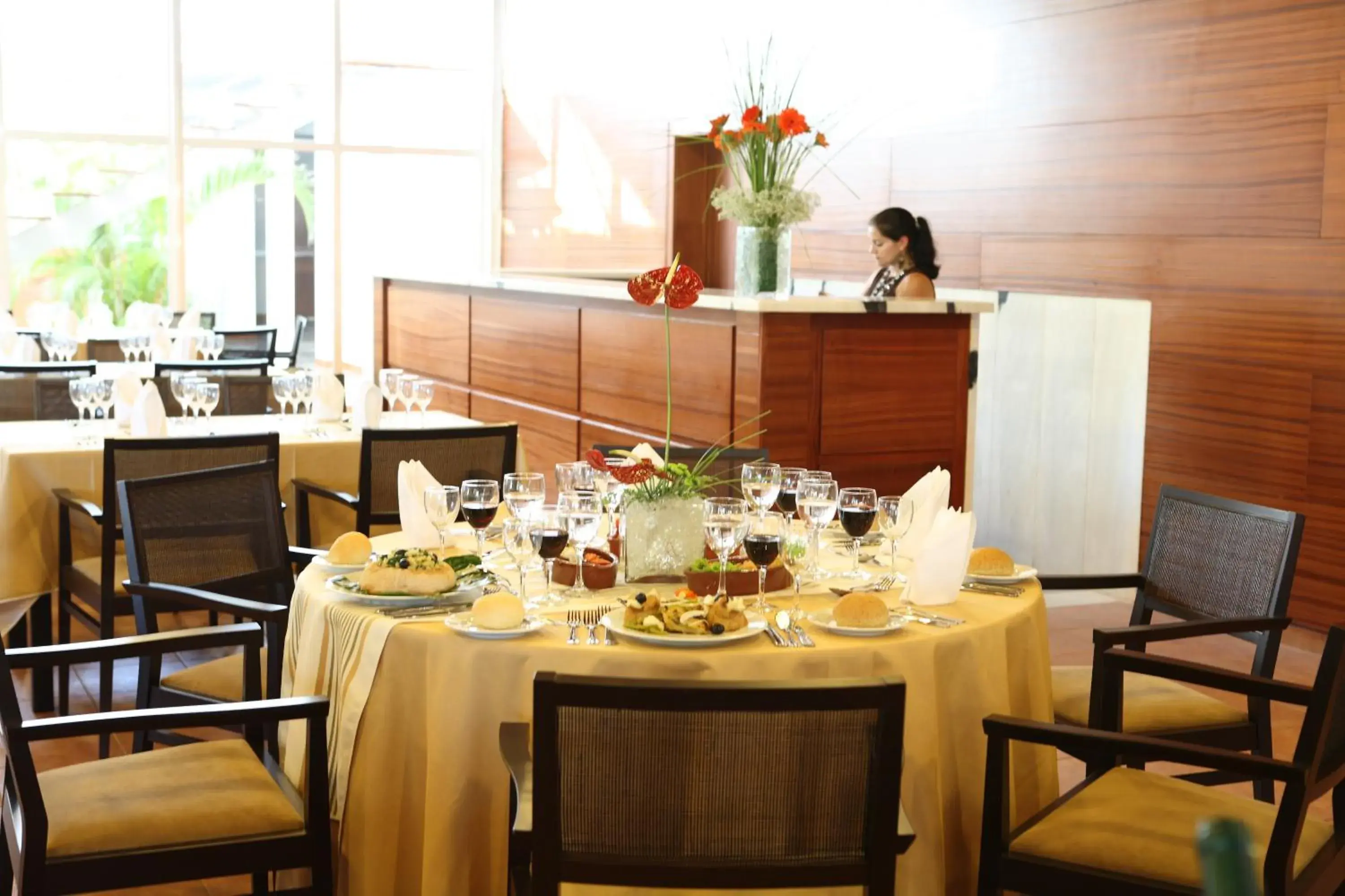 Restaurant/places to eat in Montebelo Indy Maputo Congress Hotel Restaurant/places to eat in Montebelo Indy Maputo Congress Hotel