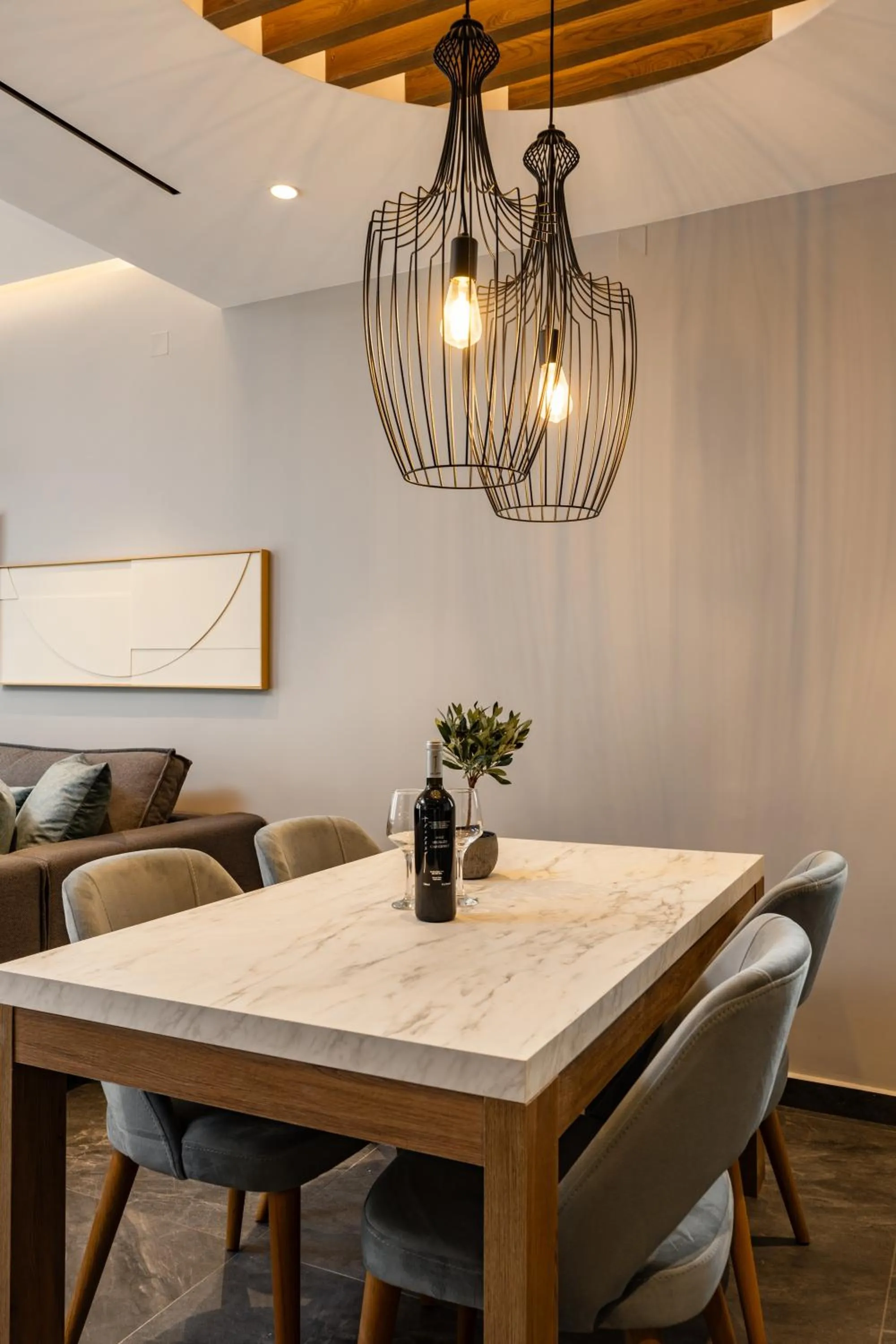 Dining area in Omikron Luxury Residences by Semavί