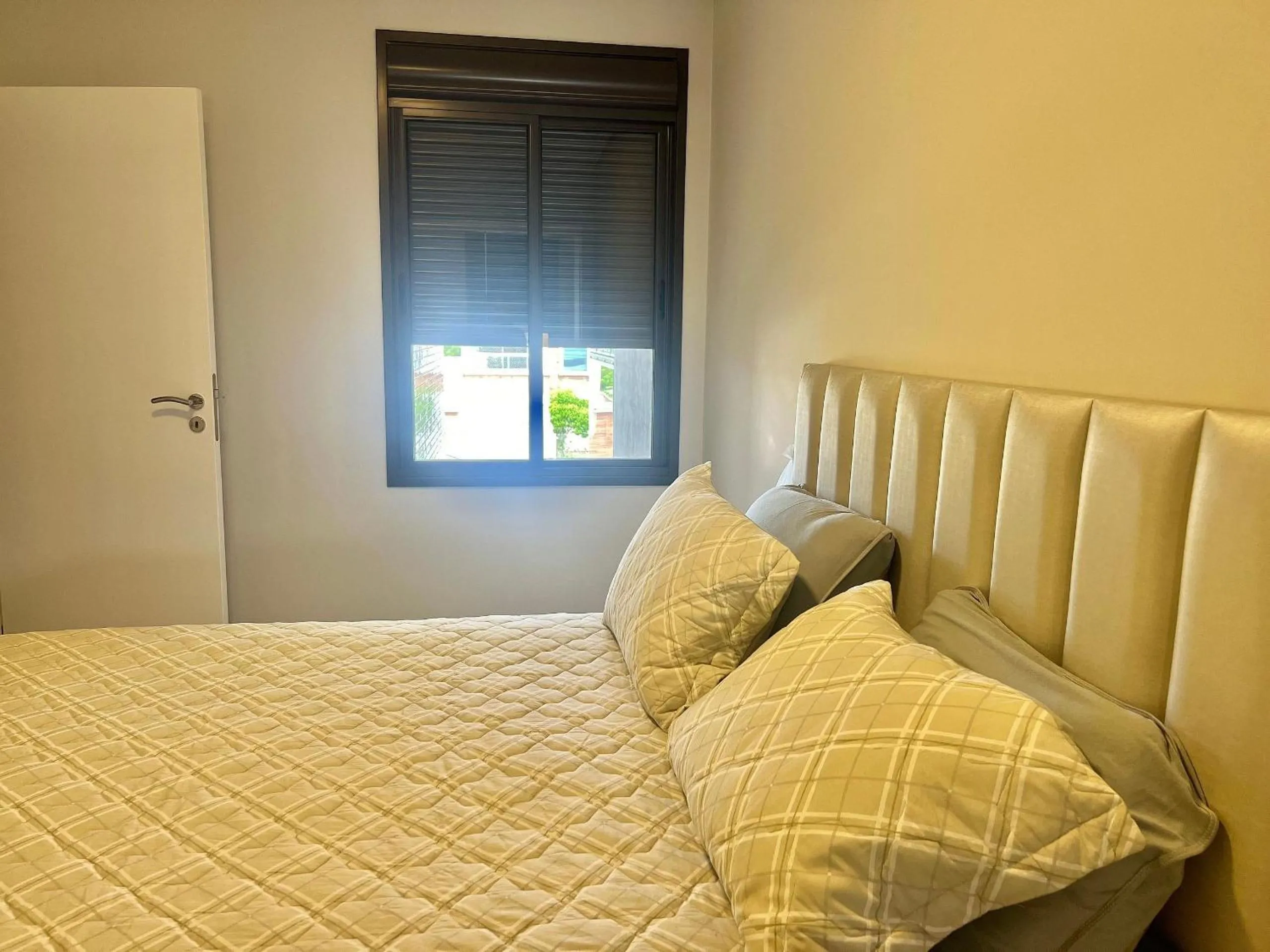 Lindo Apartamento! 100m da Praia Grande! EC01I