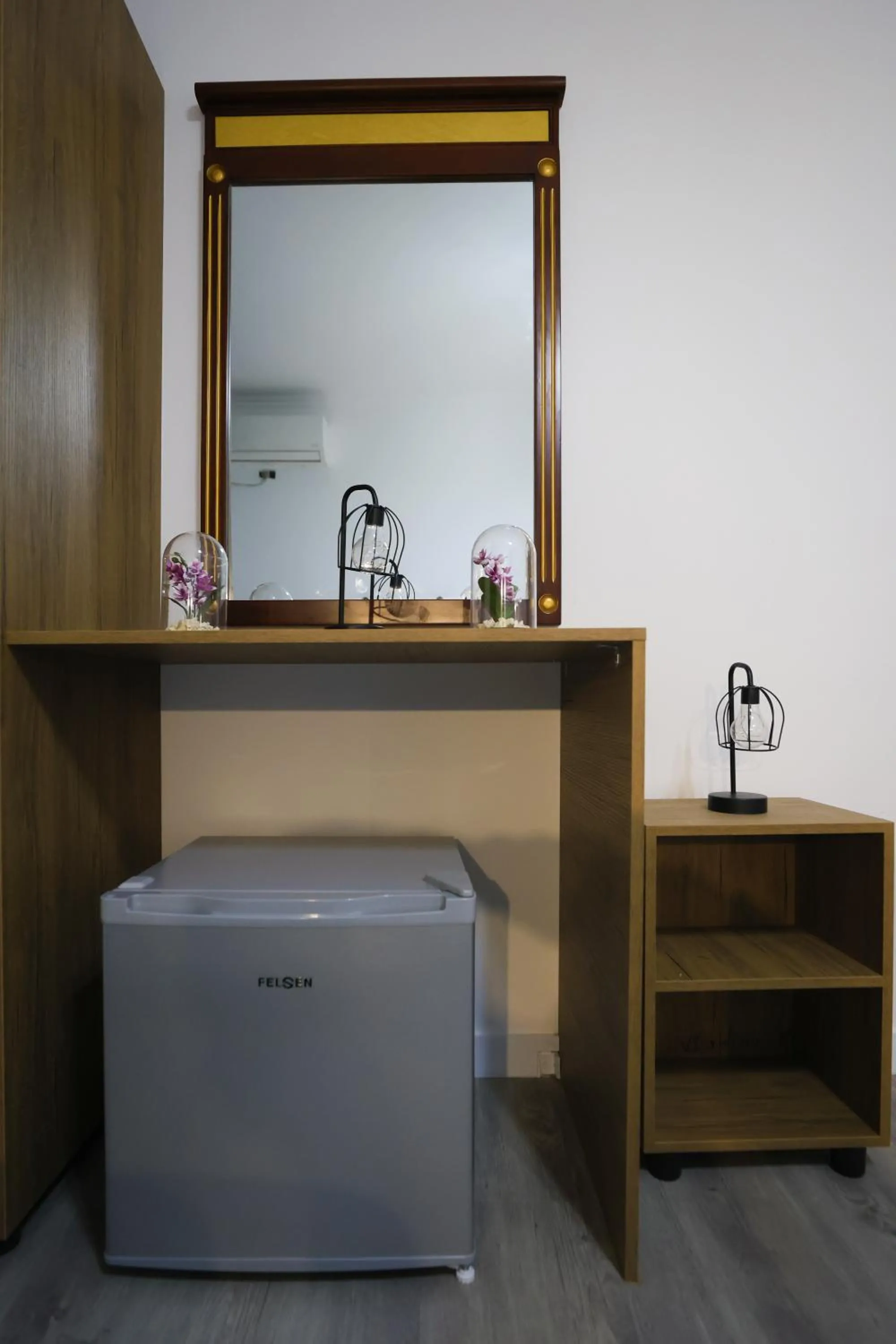 Kitchen or kitchenette in Vila Alizee Hotel