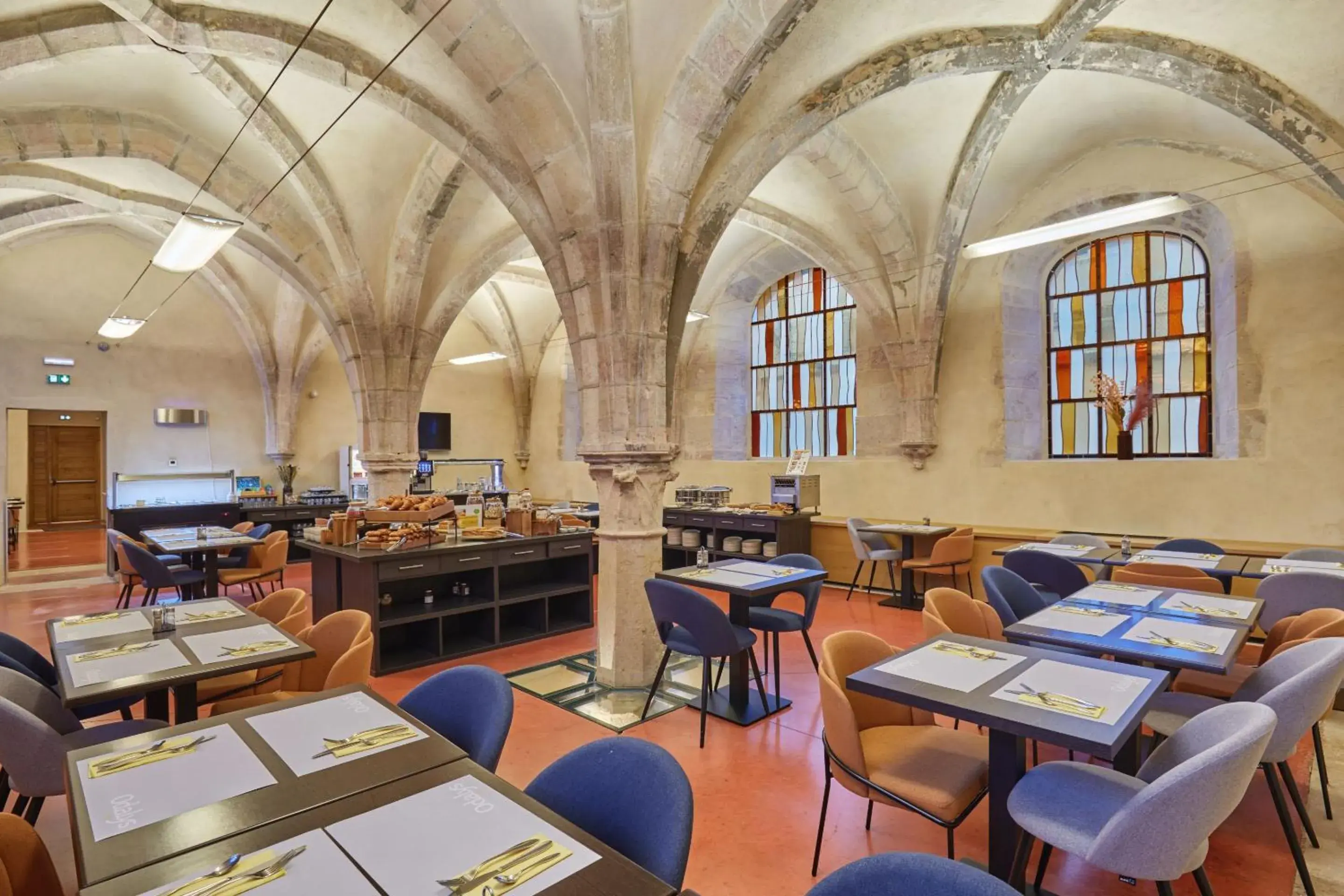 Restaurant/places to eat in Appart'hôtel Odalys City - Dijon Centre Les Cordeliers Restaurant/places to eat in Appart'hôtel Odalys City - Dijon Centre Les Cordeliers