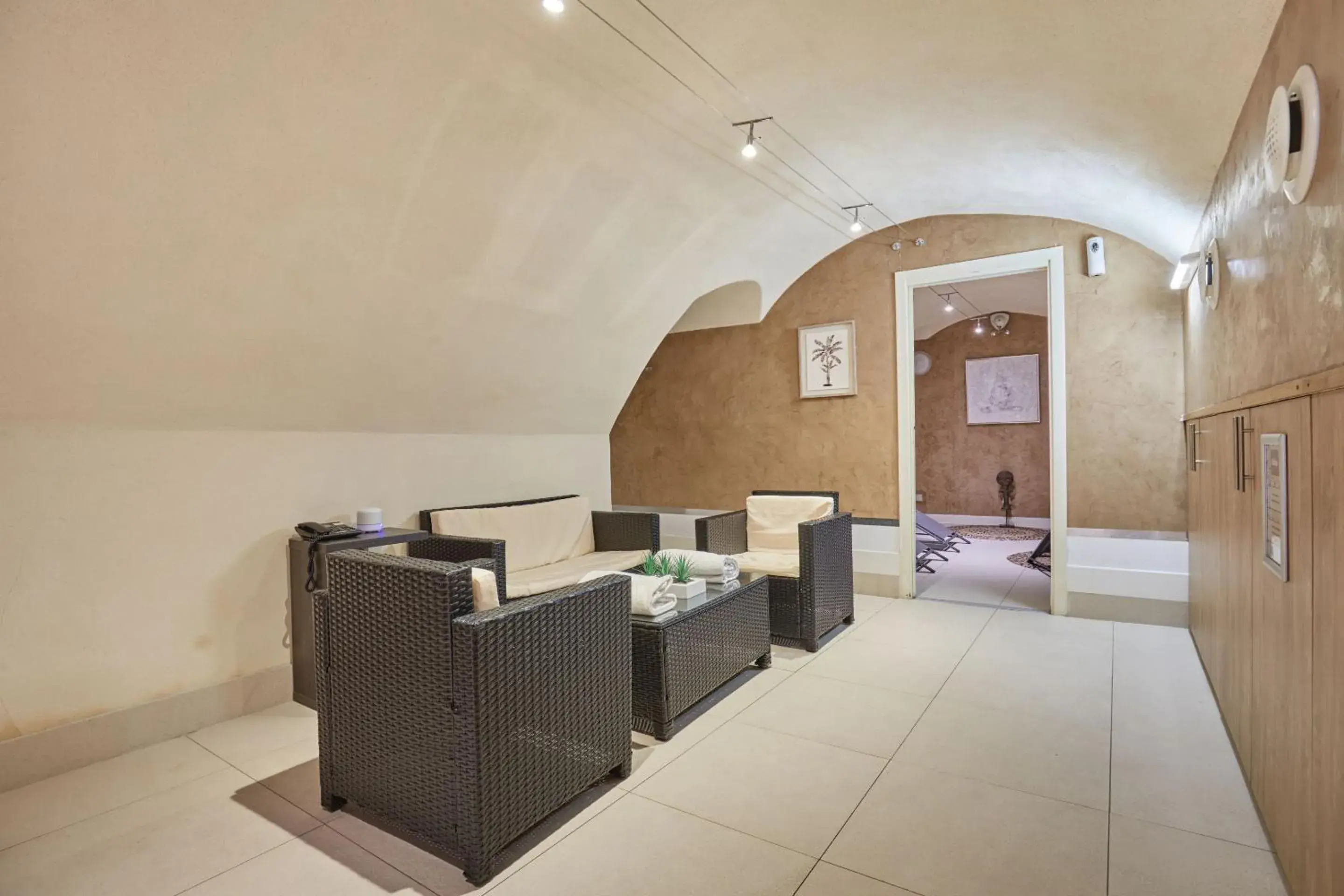 Spa and wellness centre/facilities in Appart'hôtel Odalys City - Dijon Centre Les Cordeliers Spa and wellness centre/facilities in Appart'hôtel Odalys City - Dijon Centre Les Cordeliers
