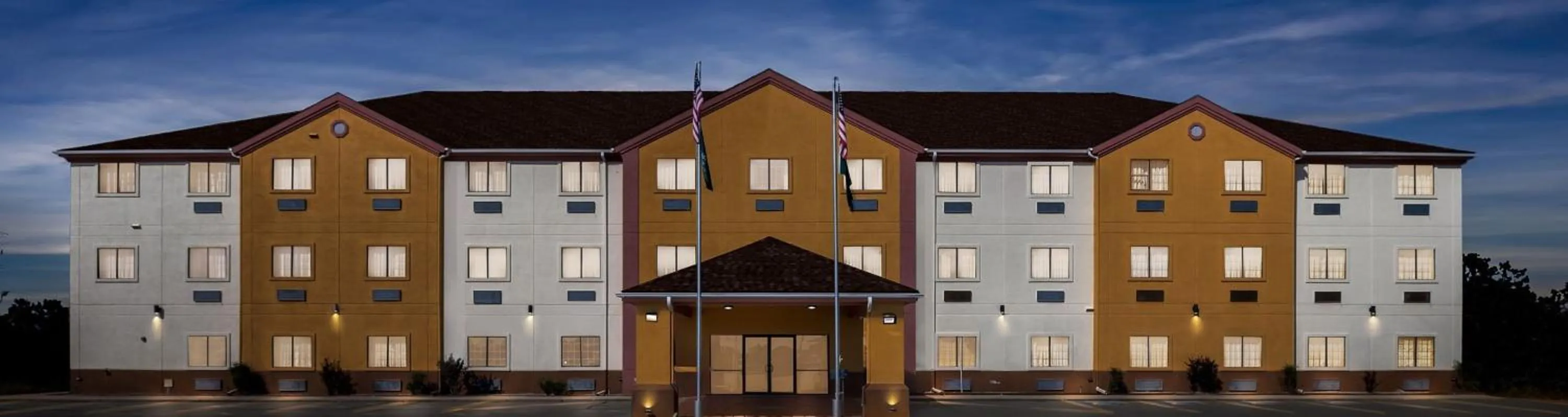 Property building in Quality Inn & Suites McAlester on Hwy 69