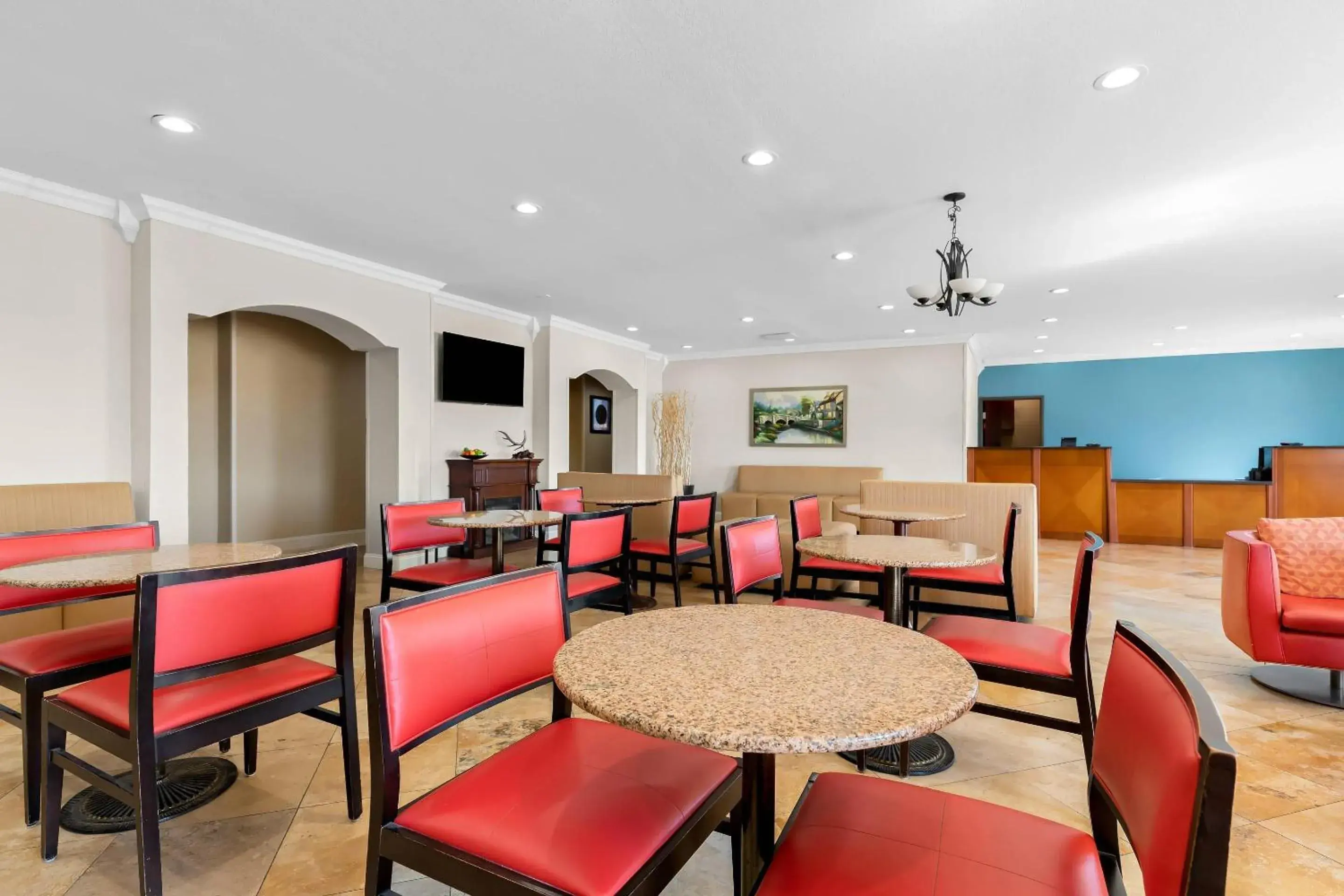 Breakfast in Quality Inn & Suites McAlester on Hwy 69 Breakfast in Quality Inn & Suites McAlester on Hwy 69