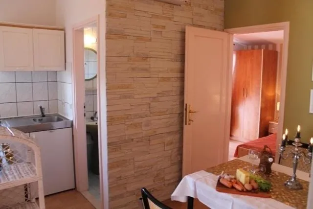 Food and drinks in Villa Bougenvilia Tomas