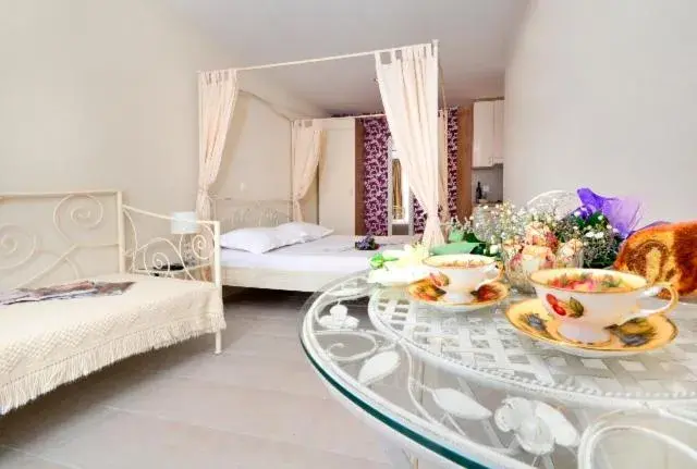 Studio with Balcony and Pool View in Villa Bougenvilia Tomas Studio with Balcony and Pool View in Villa Bougenvilia Tomas