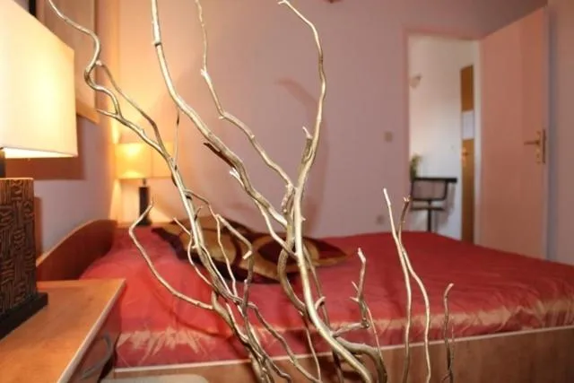 Photo of the whole room in Villa Bougenvilia Tomas