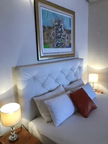 Bed in Villa Bougenvilia Tomas