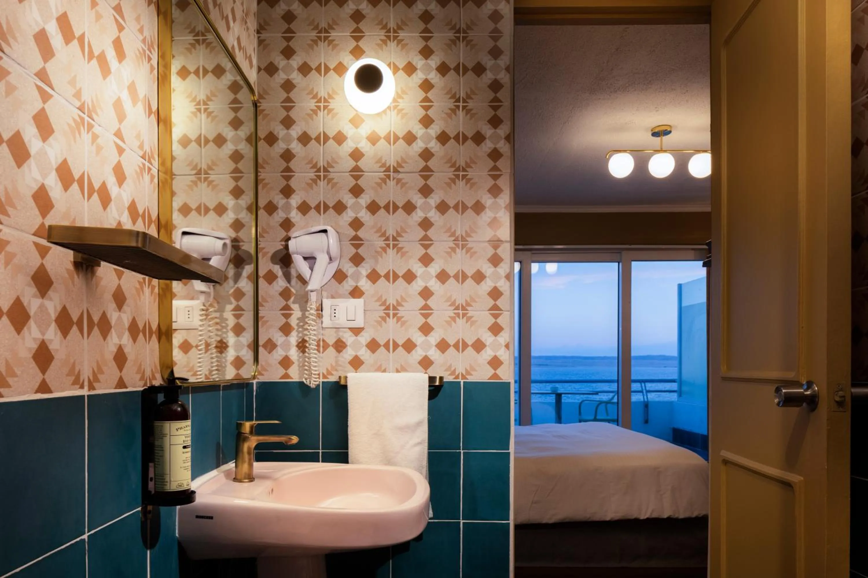 Hotel Rocas de Bahía