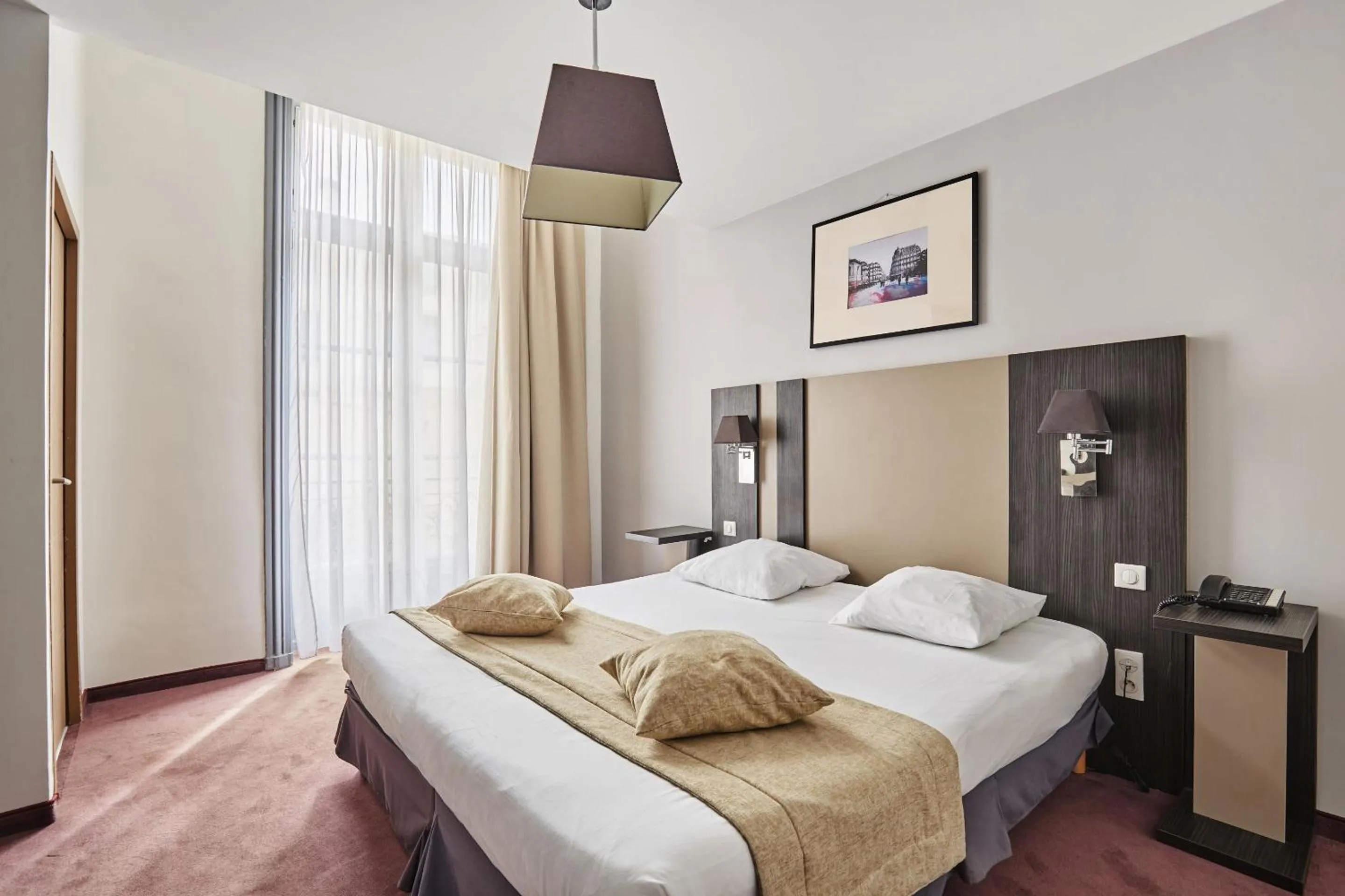 Bed in Appart Hotel Odalys City Montpellier Les Occitanes