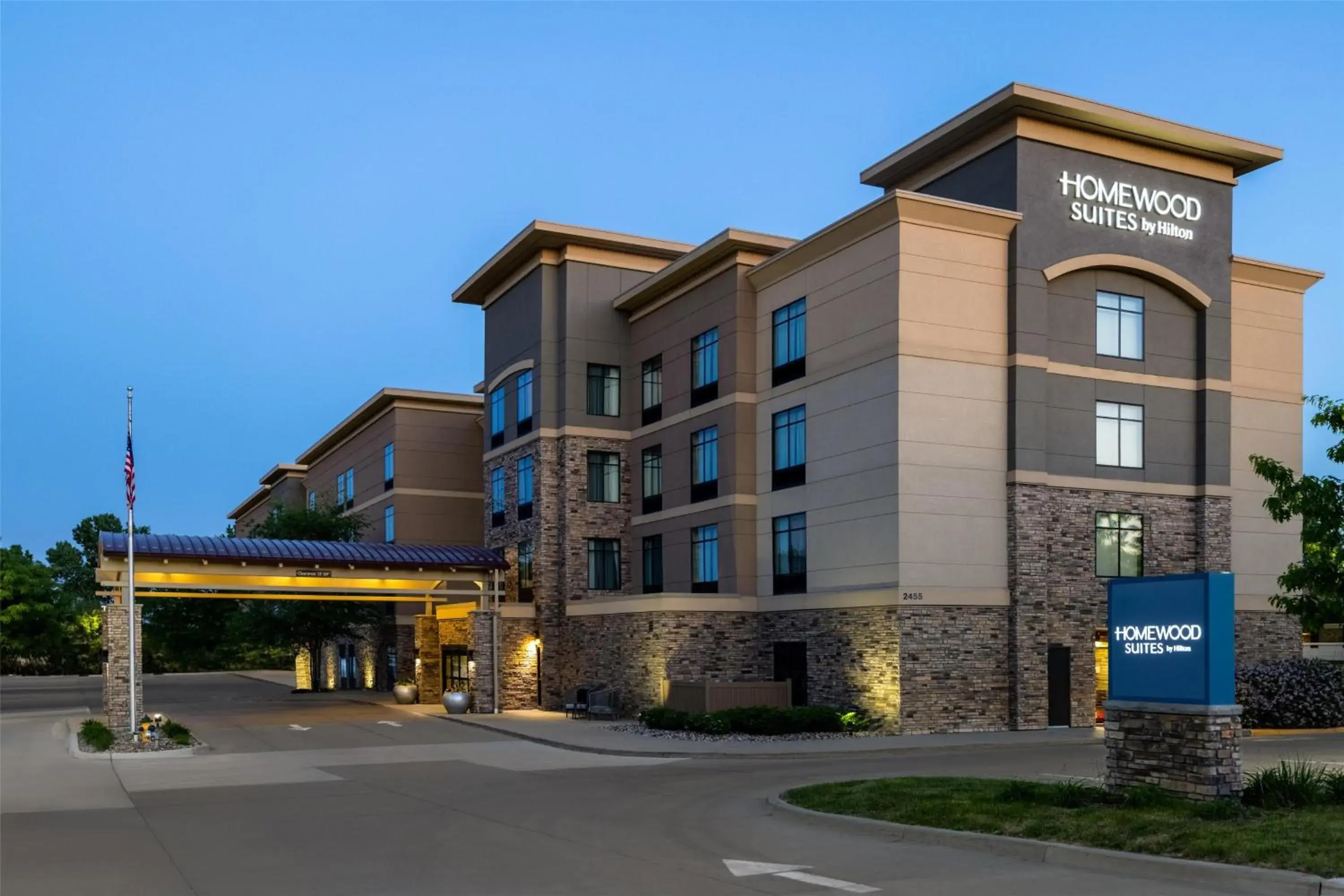 Property building in Homewood Suites by Hilton Ankeny Property building in Homewood Suites by Hilton Ankeny
