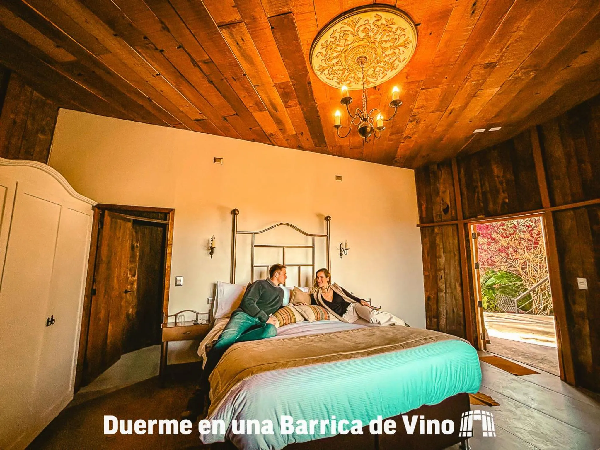 People, Bed in Cava Colchagua Hotel Boutique