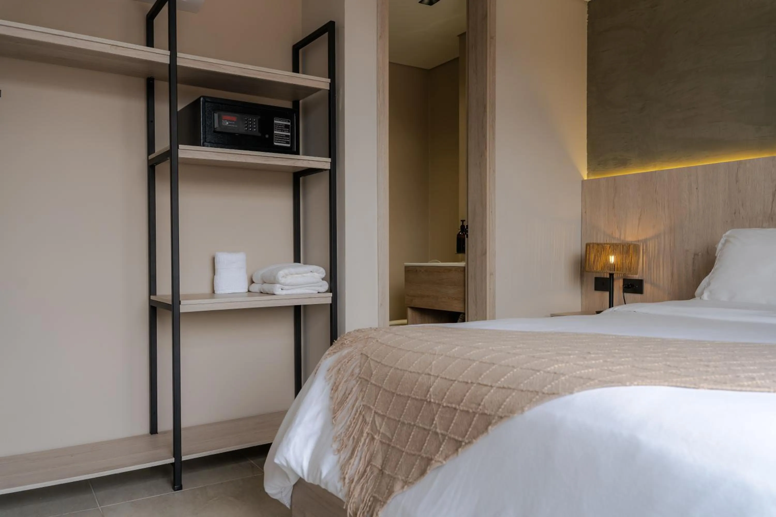 Bedroom, Bed in Sonata 44 Hotel Laureles