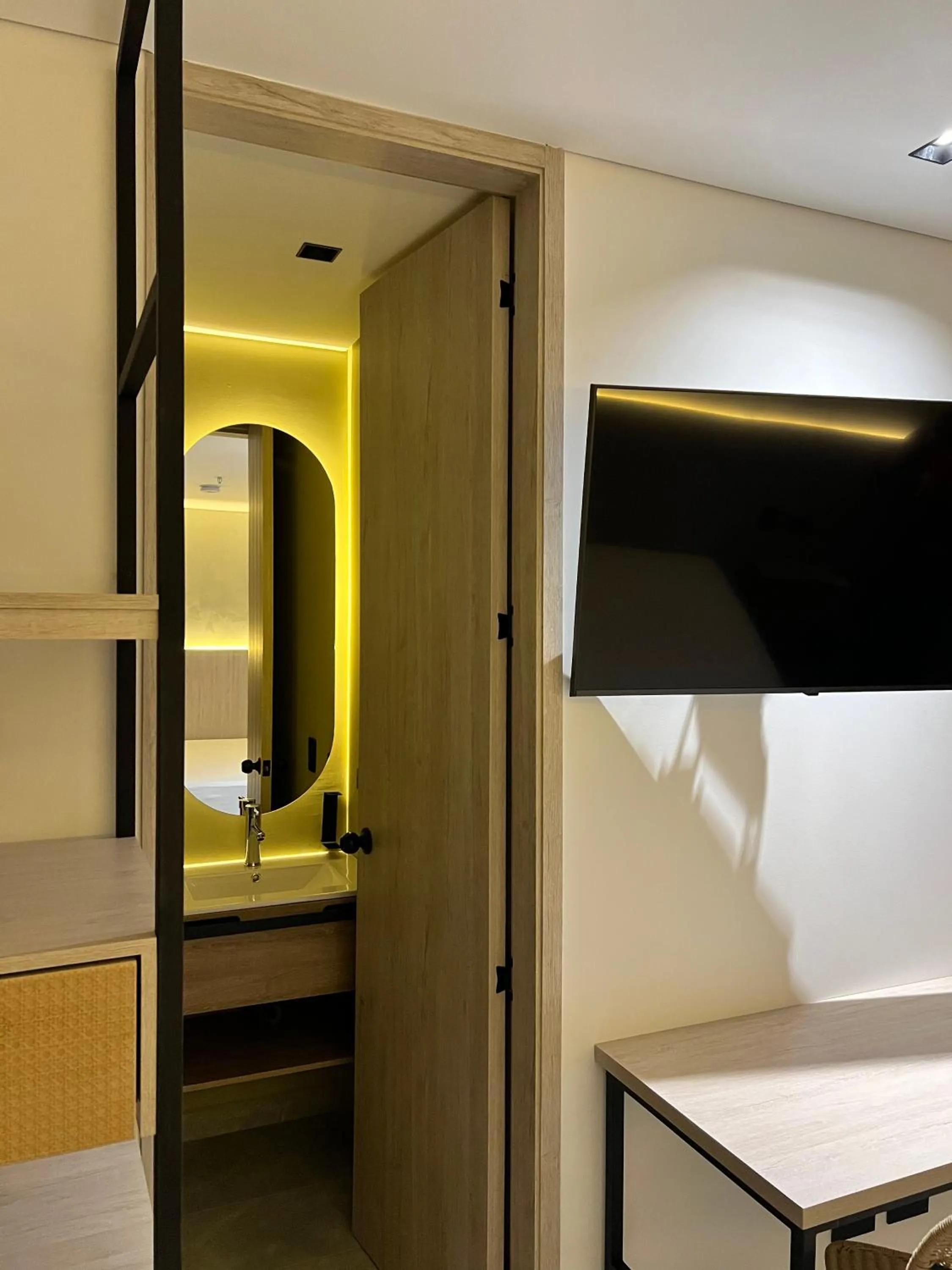 Bed in Sonata 44 Hotel Laureles