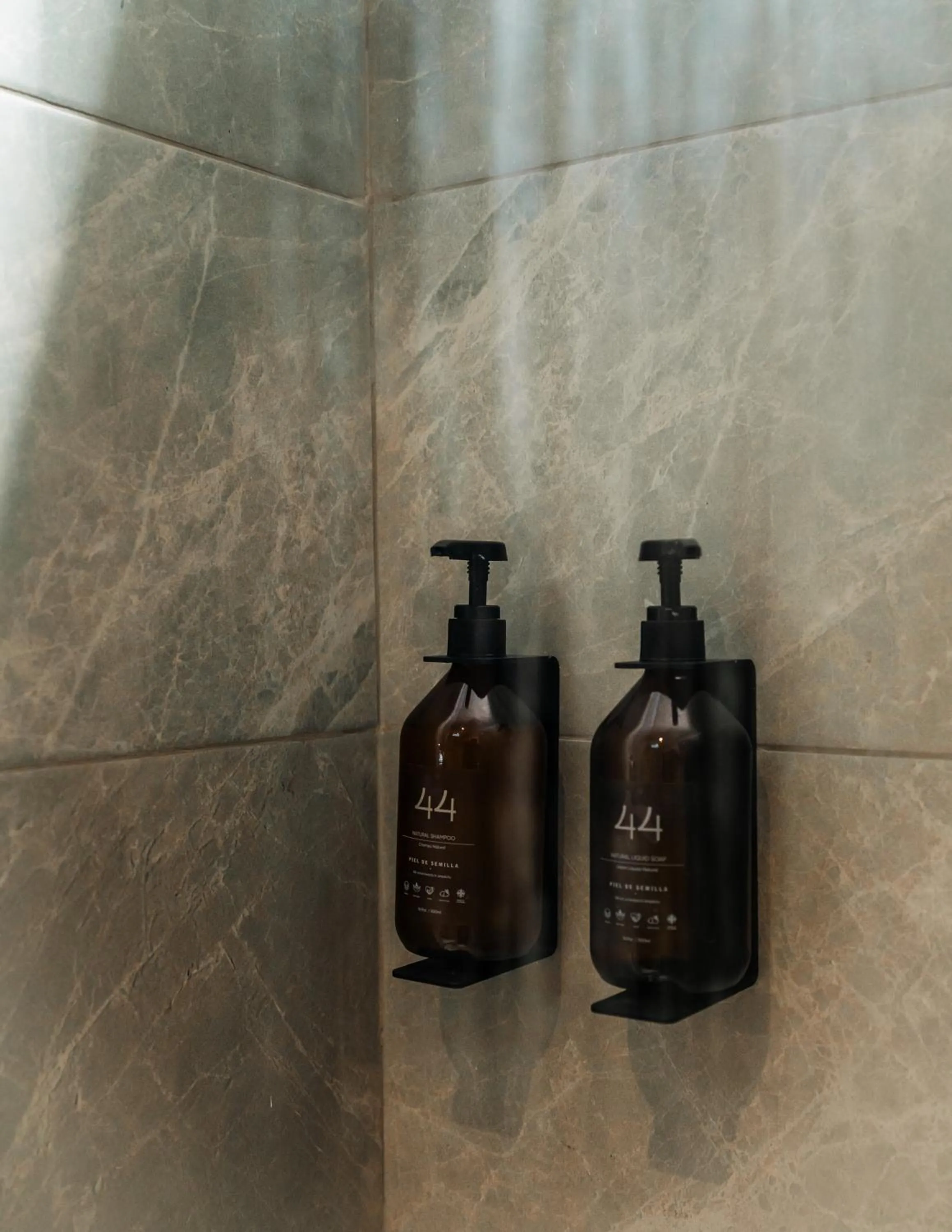 Sonata 44 Hotel Laureles