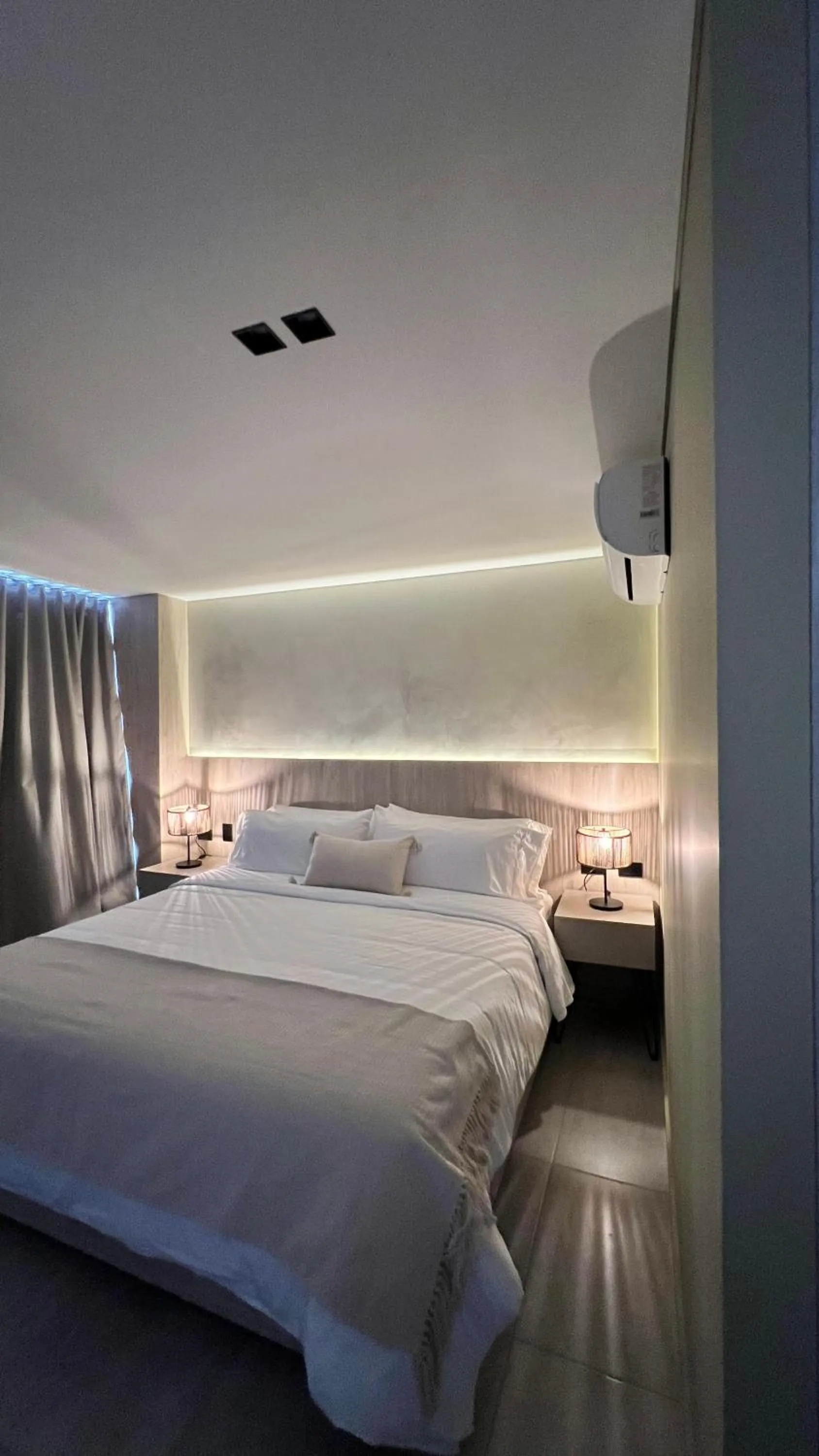Bed in Sonata 44 Hotel Laureles