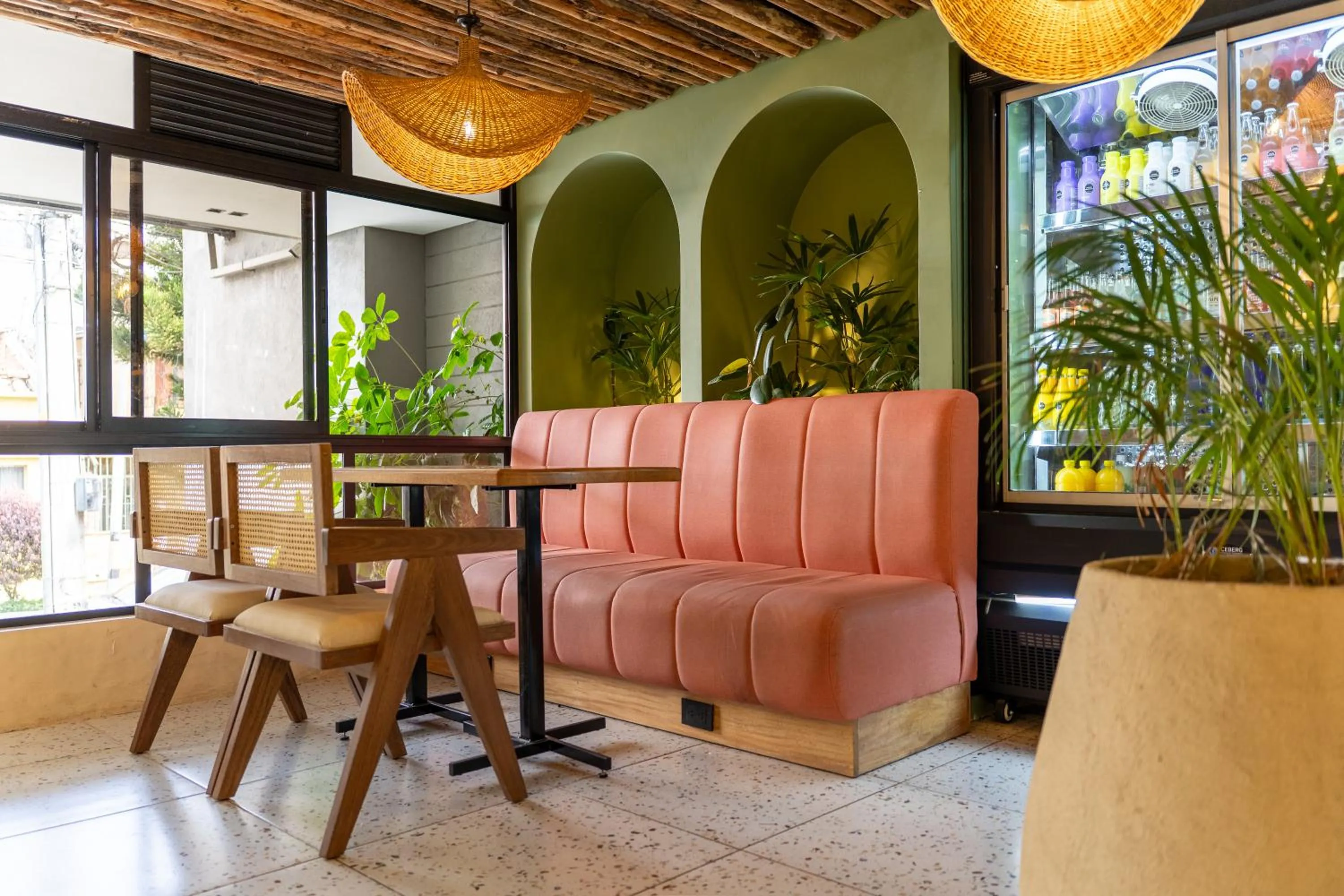 Living room in Sonata 44 Hotel Laureles