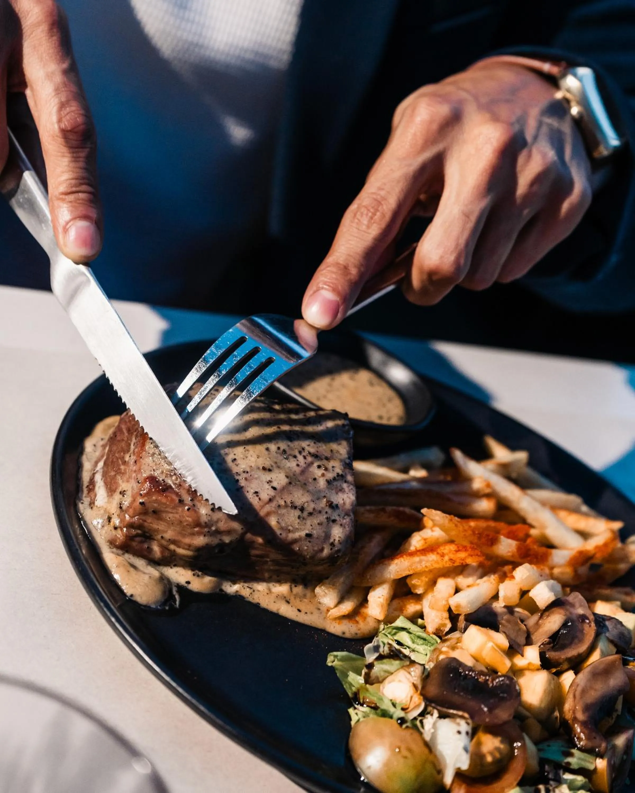 Sonata 44 Hotel Laureles