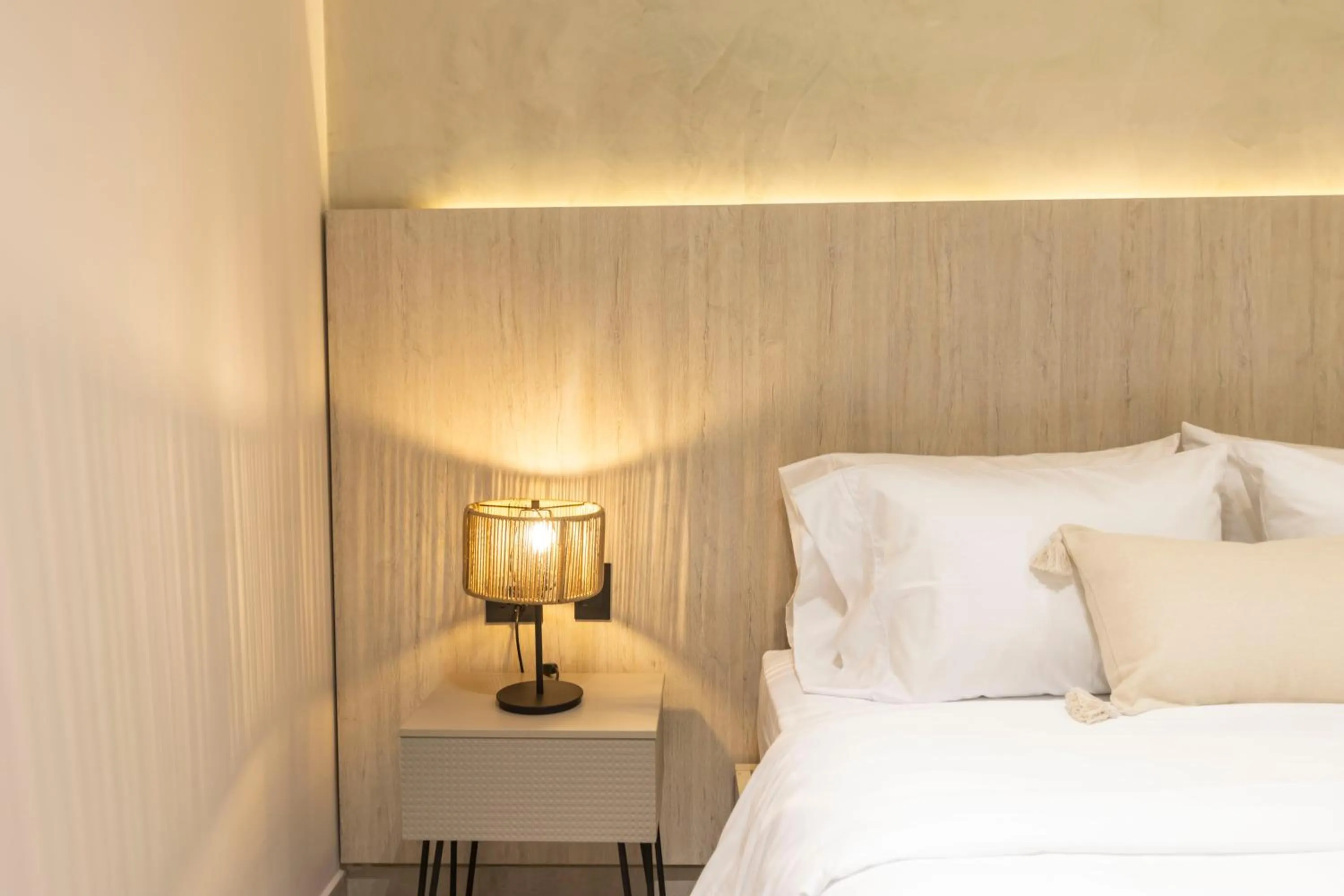 Twin Room in Sonata 44 Hotel Laureles