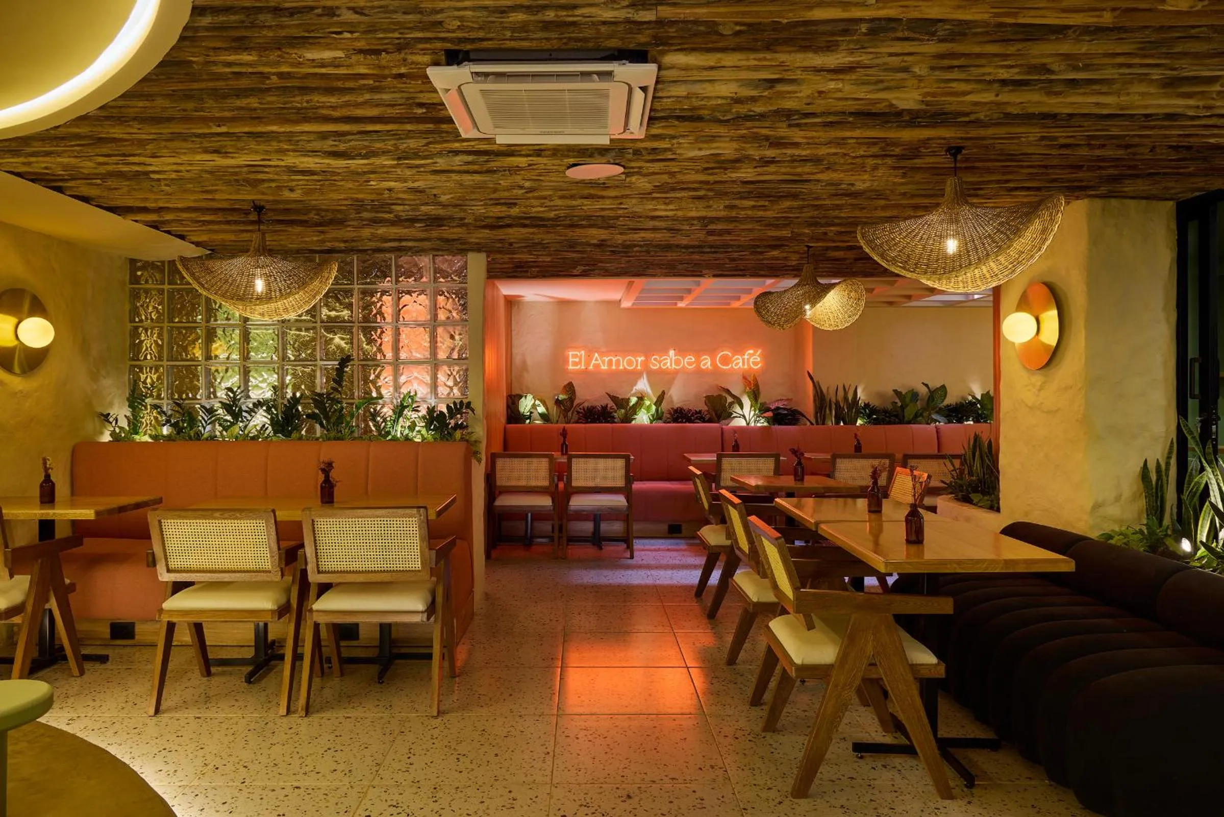 Sonata 44 Hotel Laureles