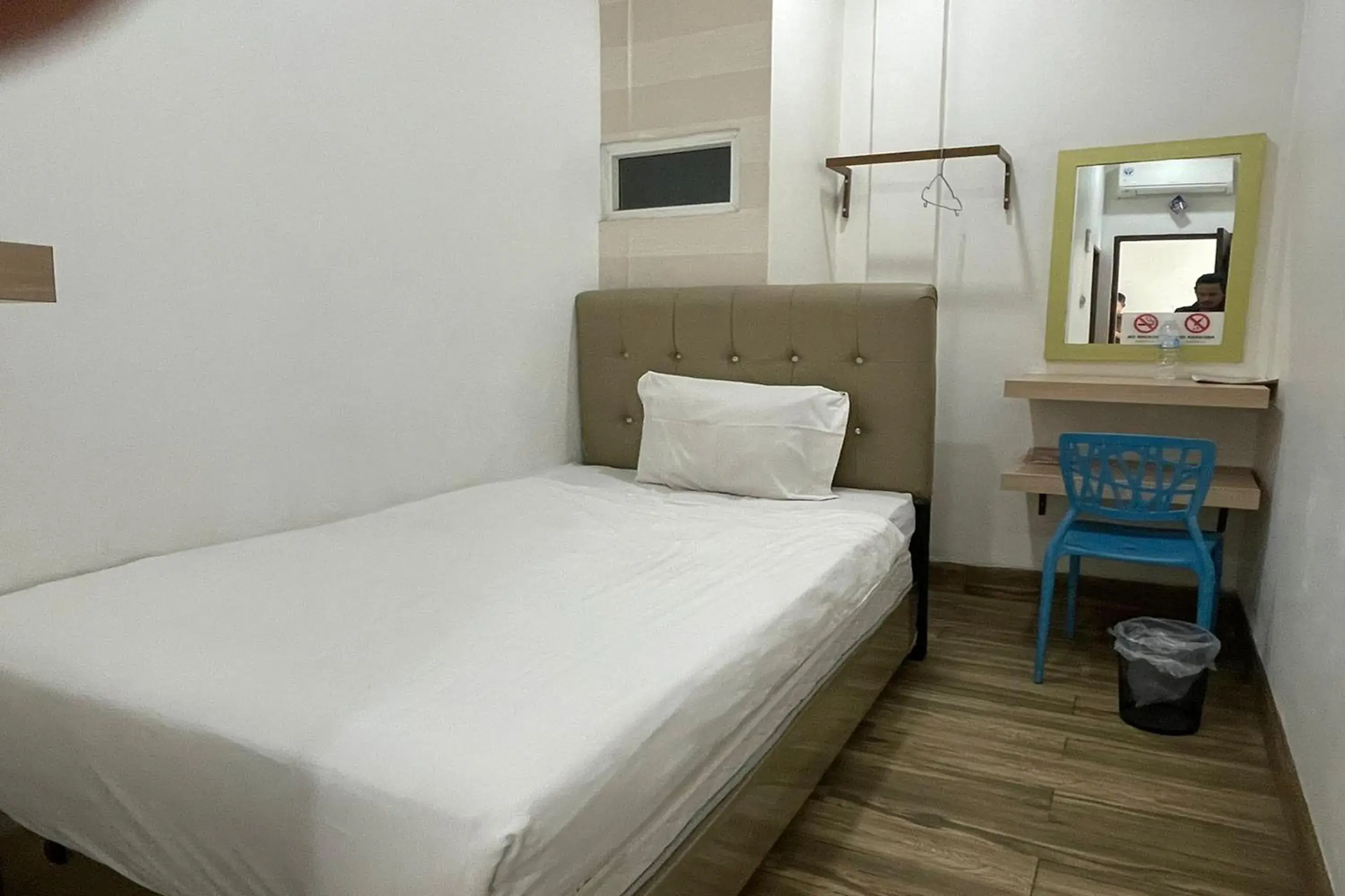 Bedroom, Bed in Residence 8 Bedroom, Bed in Residence 8