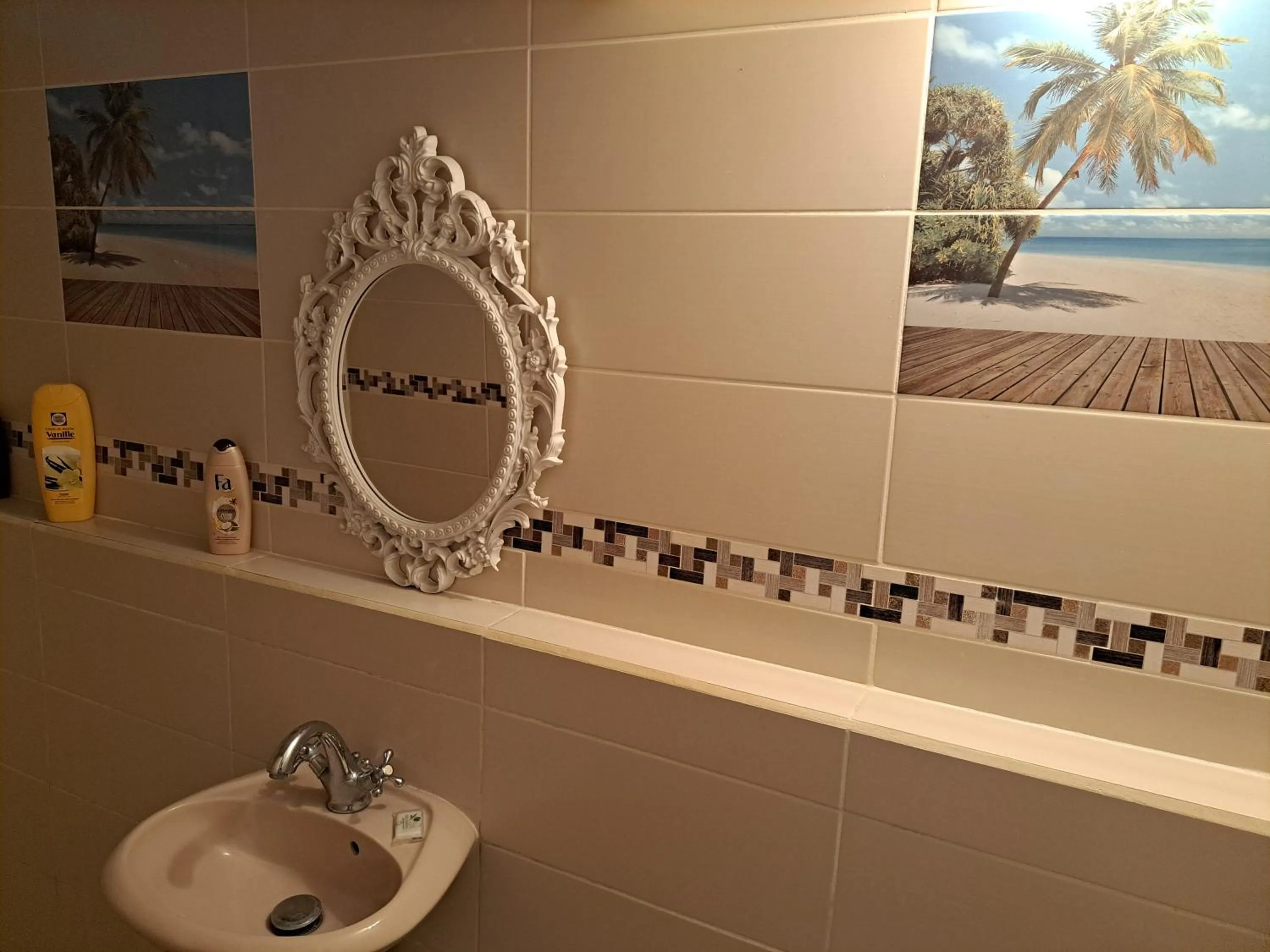 Bathroom in KANALU BEACH APPATEMENT