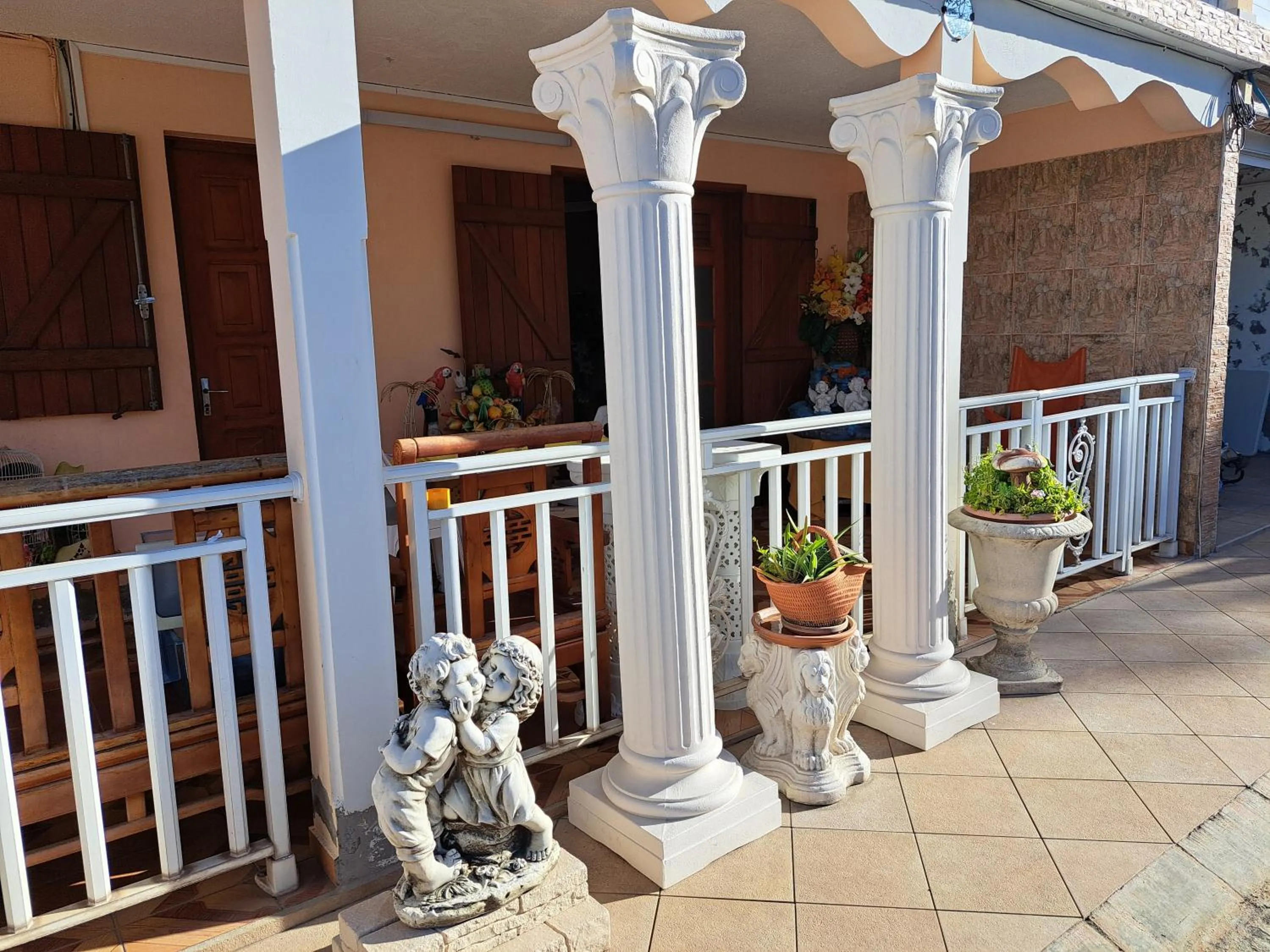 Facade/entrance in KANALU BEACH APPATEMENT