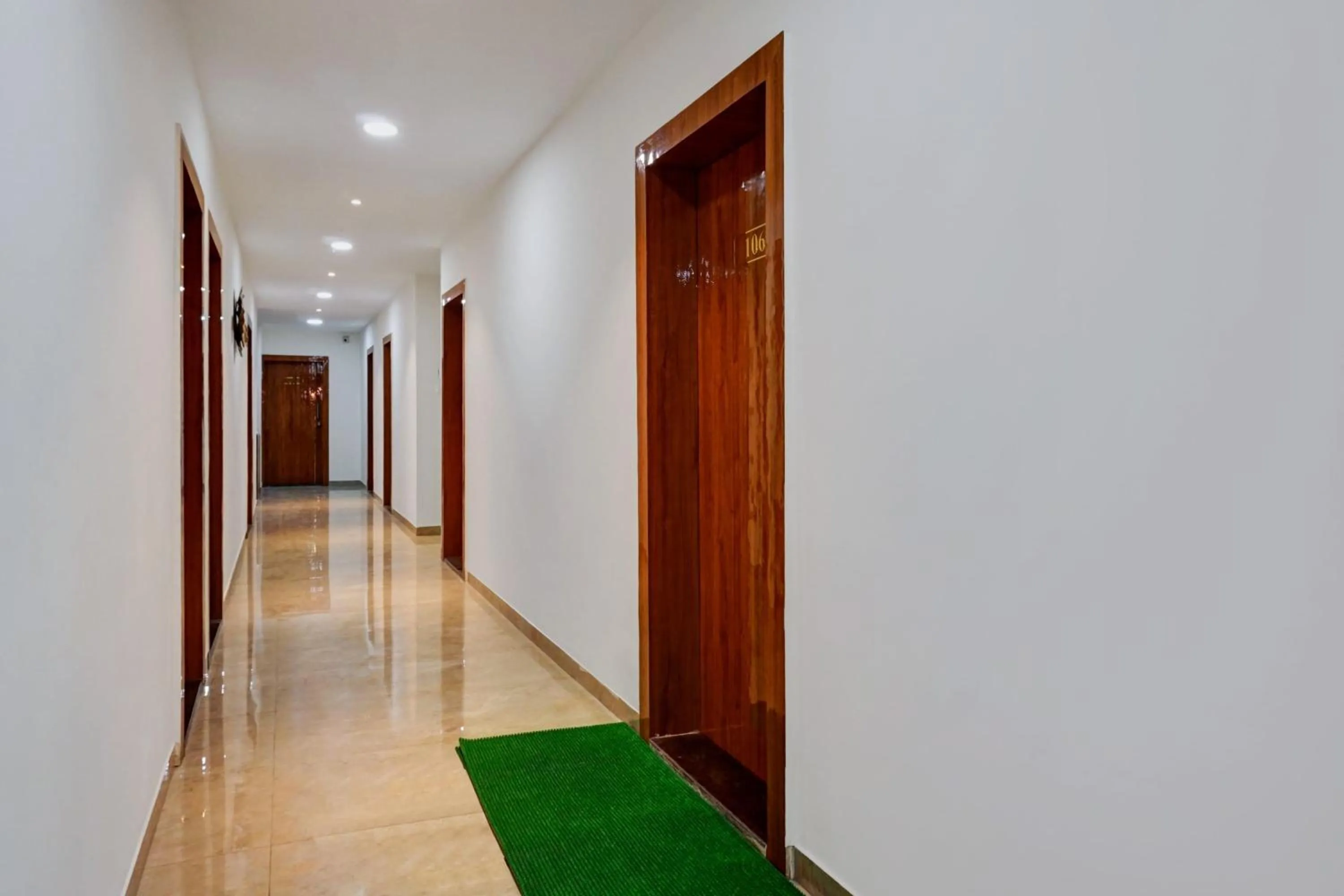 Lobby or reception in Super Hotel O KP Pride