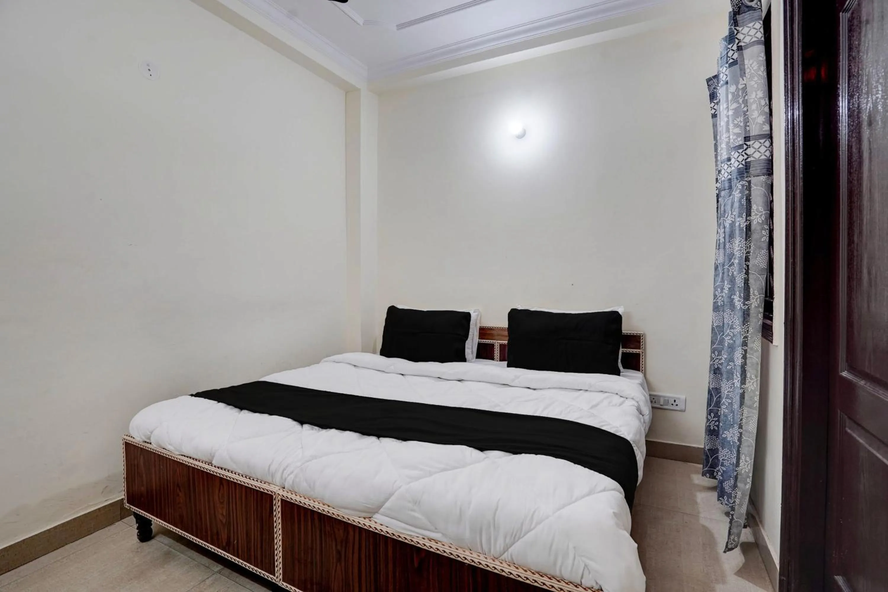 Bedroom, Bed in Hotel O Peaceful Paradise