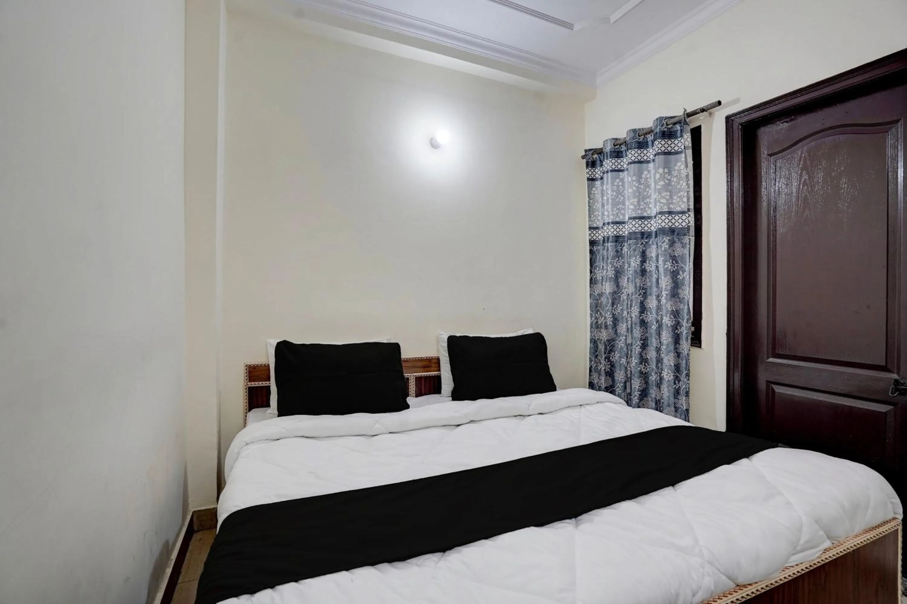 Bedroom, Bed in Hotel O Peaceful Paradise