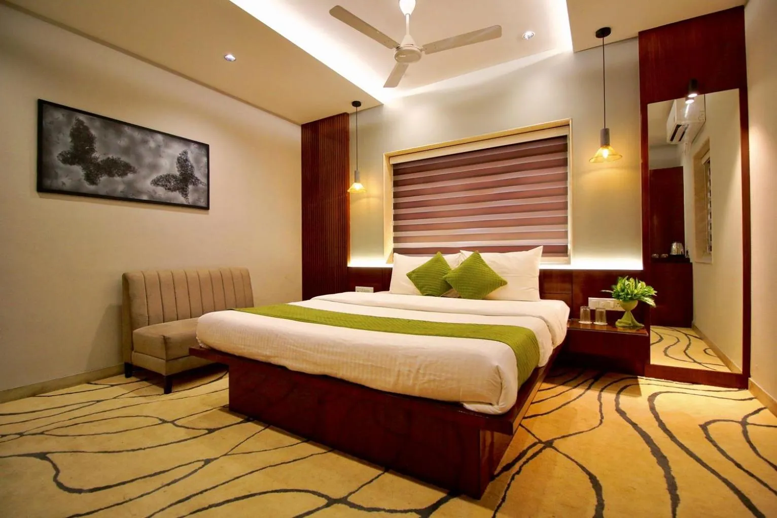 Bed in Evara-Meraki Inn