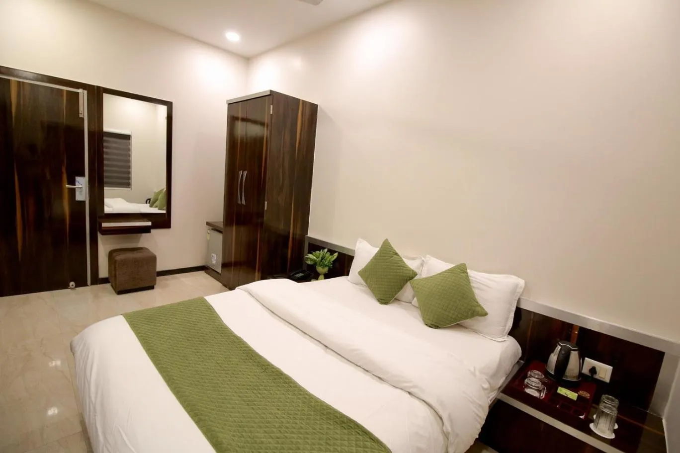 Bed in Evara-Meraki Inn