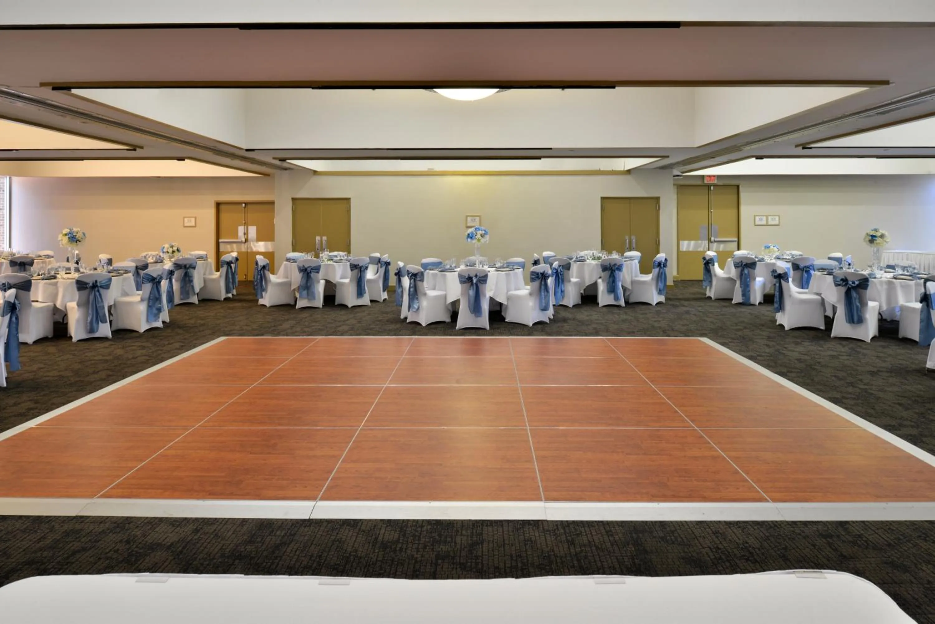 Property building in Hawthorne Inn & Conference Center