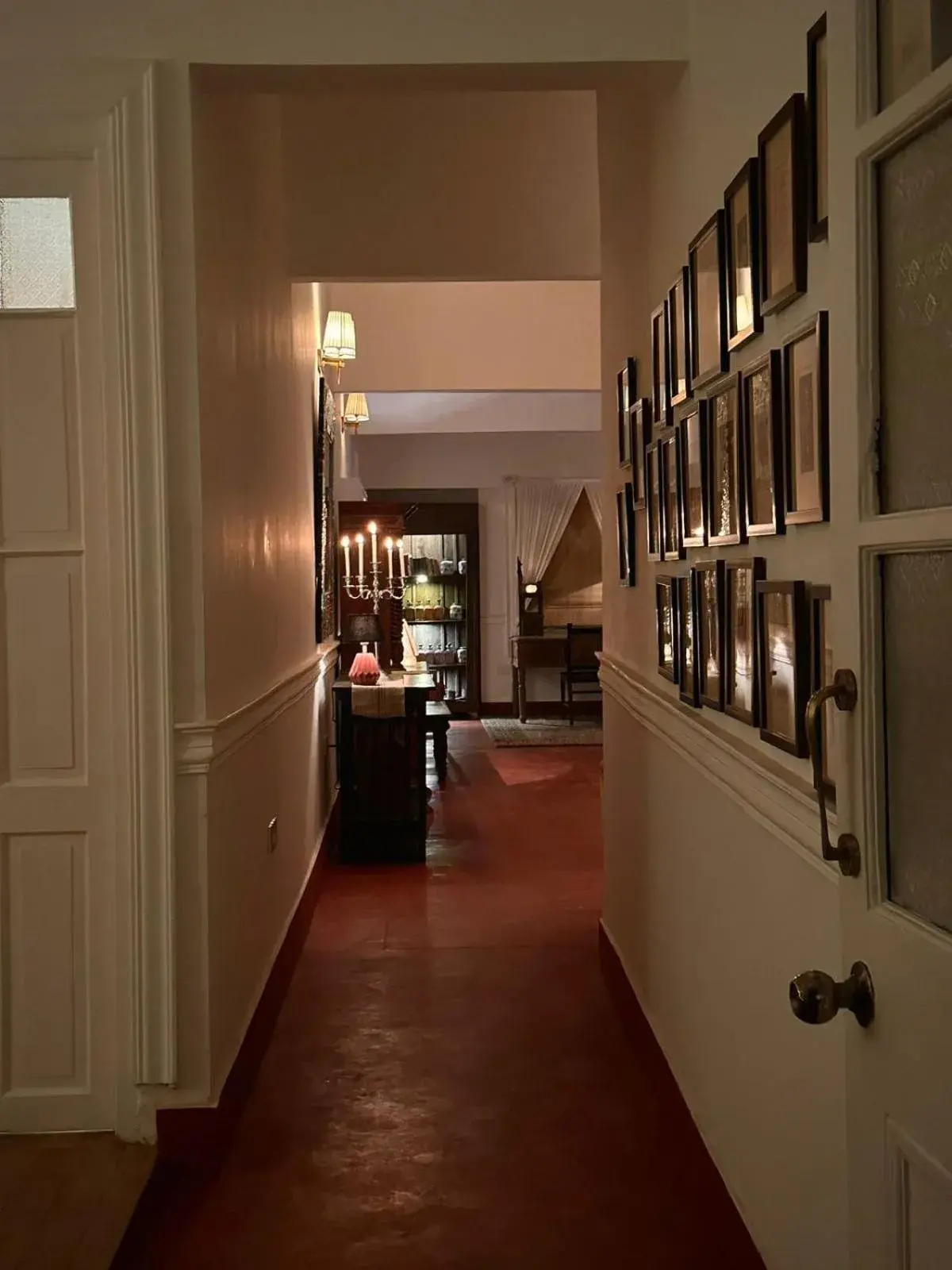 Living room in Chhota Haazri, By The Rajbari Bawali Living room in Chhota Haazri, By The Rajbari Bawali