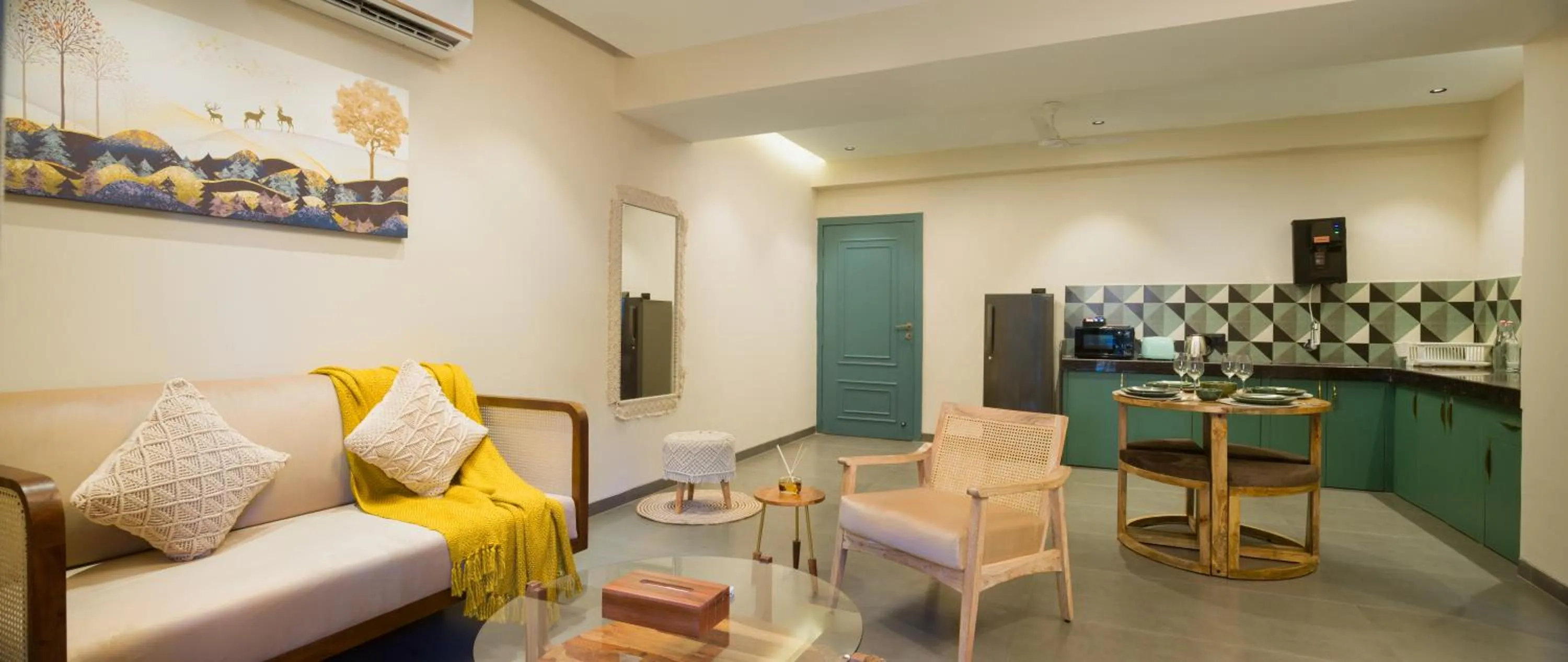 Living room in Etereo Stays, Luxury Premium Apartments Baga, Arpora, Goa