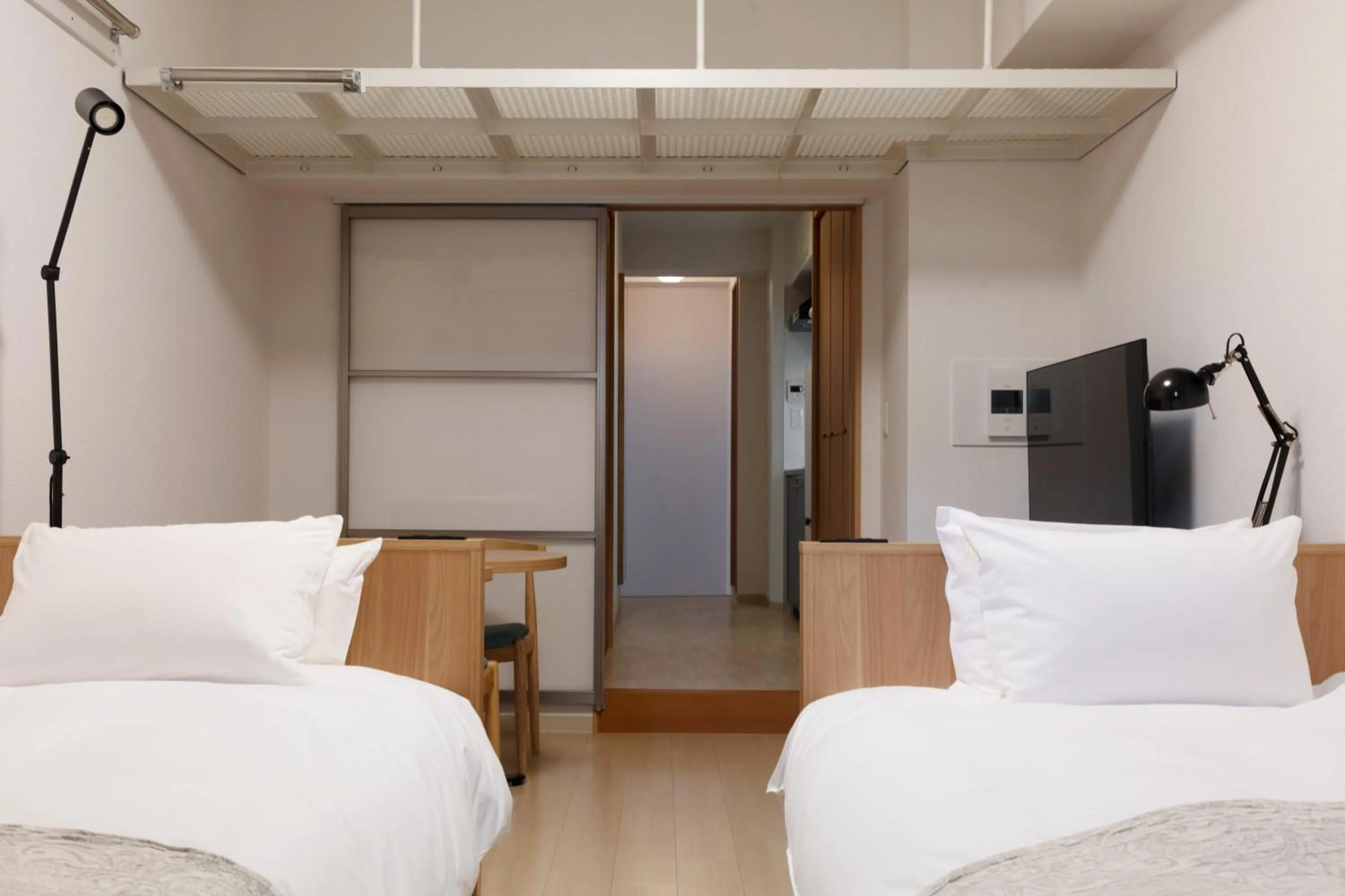 Photo of the whole room, Bed in yksi STAY ＆ APARTMENT OSAKA
