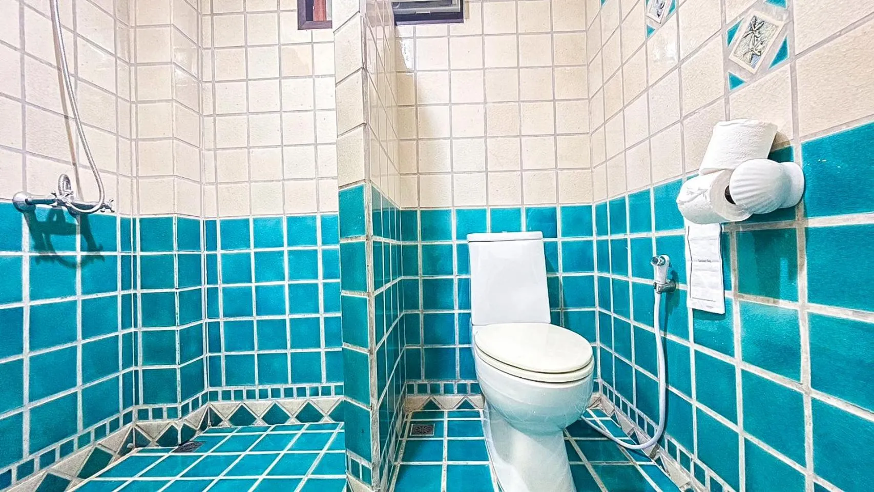 Shower in Villa Bali Eco Resort, Rayong