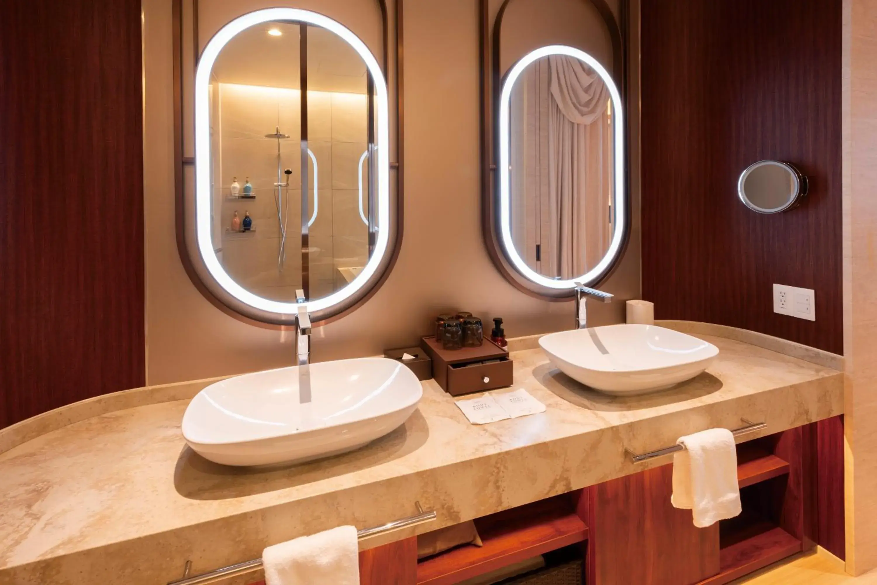 Photo of the whole room in Hotel Springs Makuhari Premier Photo of the whole room in Hotel Springs Makuhari Premier