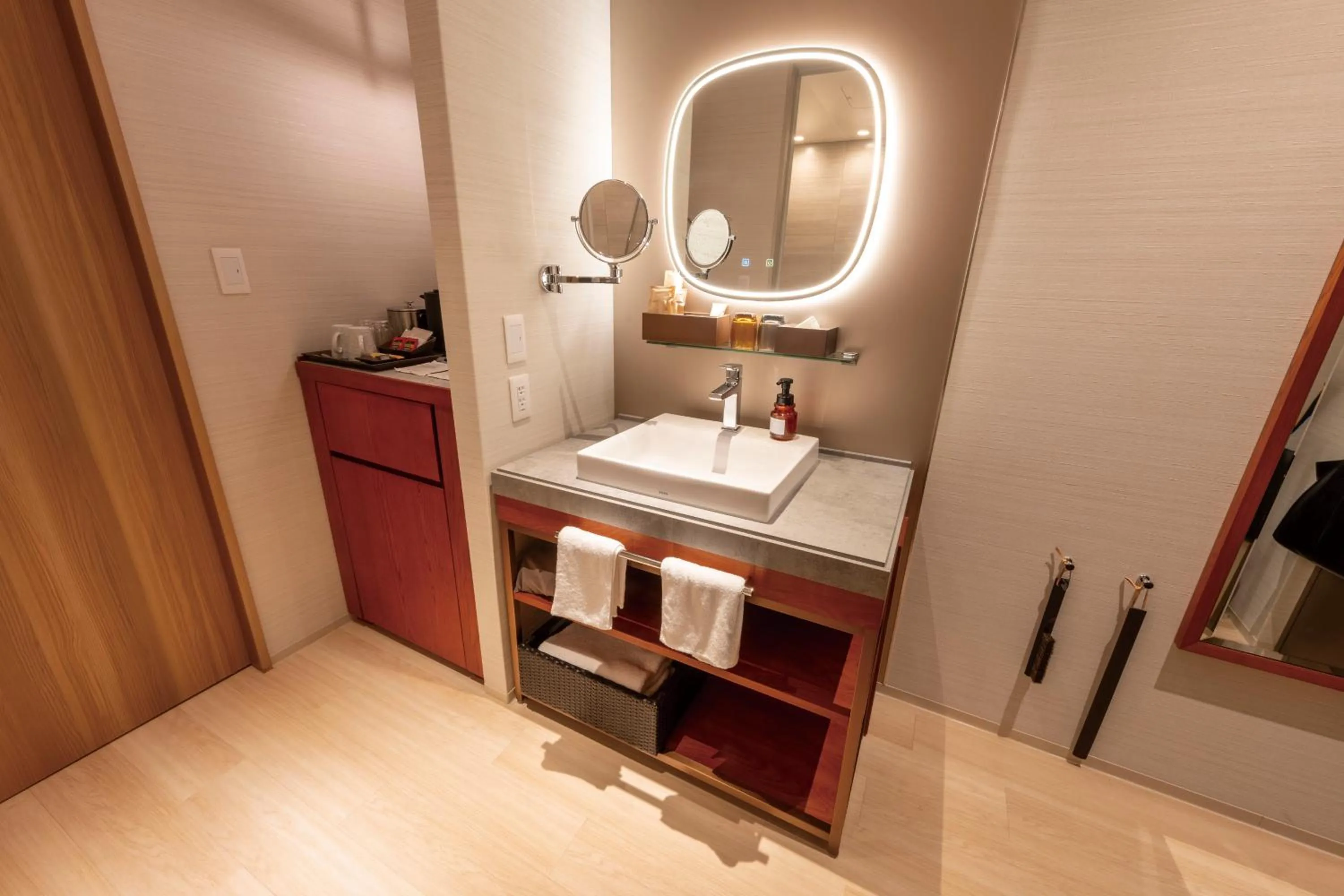 Photo of the whole room in Hotel Springs Makuhari Premier